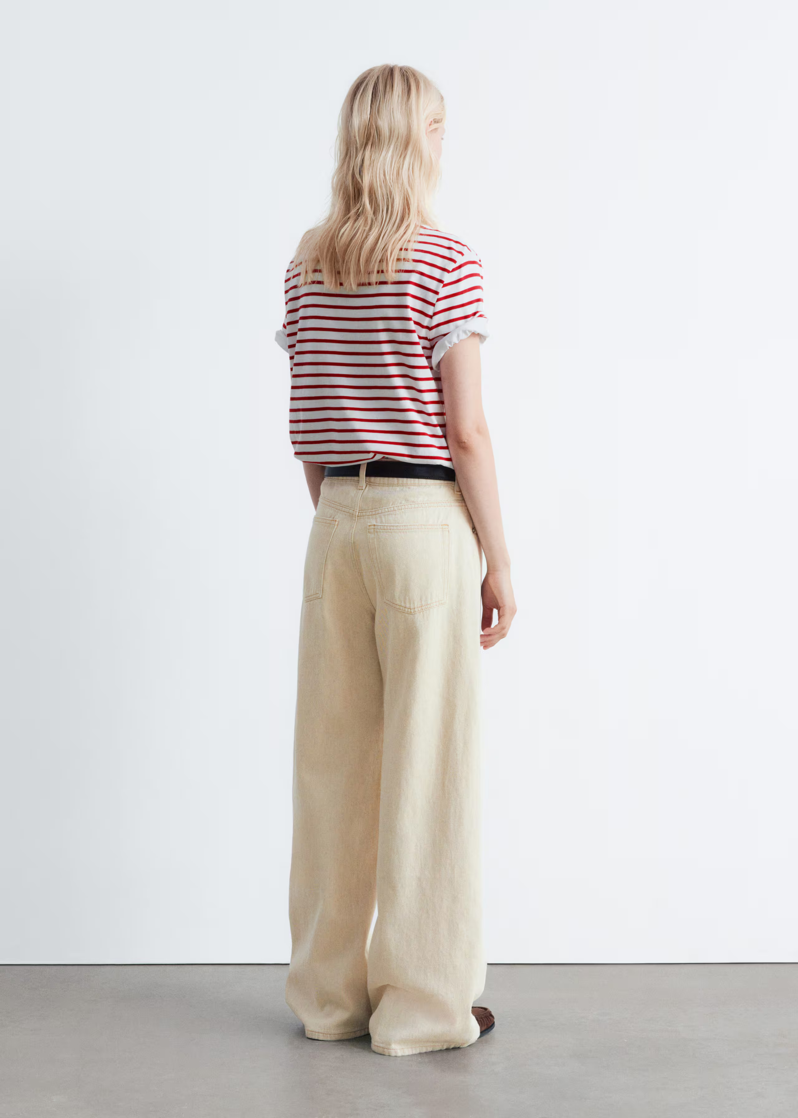 Relaxed Wide-Leg Jeans - Beige - Jeans - & Other Stories GB | & Other Stories UK