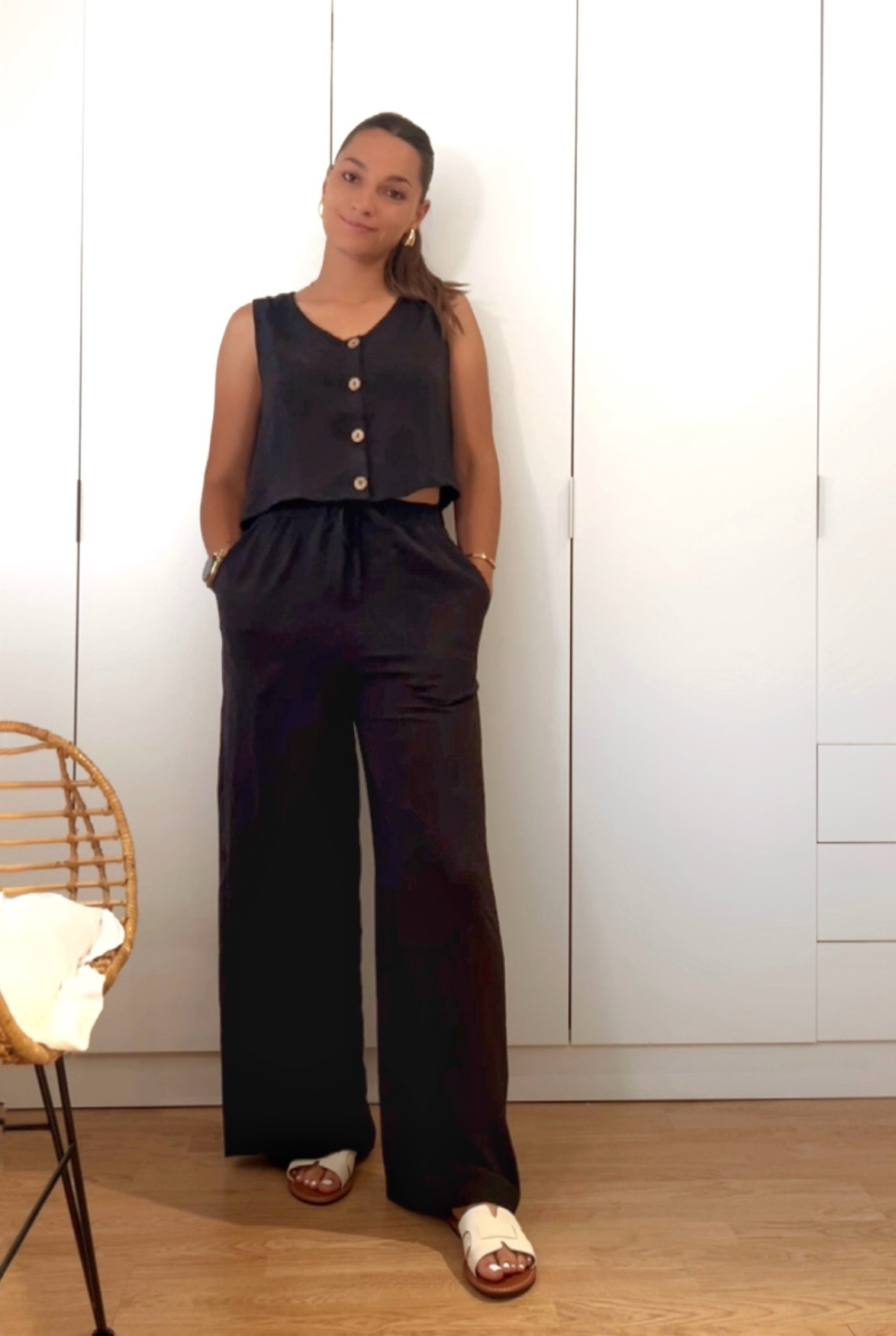 Sienta genial y es comodisimo. Talla bien aunque si eres alta quizás te quede un poco corto (yo mido 1,60)

#LTKstyletip #LTKespana #LTKsummer
