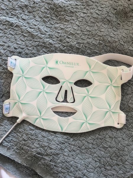 The Omnilux Contour LED mask is my go to in my night skincare routine. 

Portable, just takes 10 min, and helps all aspects of anti-aging: fine lines and wrinkles, texture, skin clarity, glowiness, etc…



#LTKbeauty