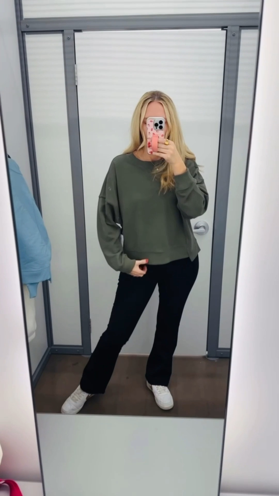 Walmart outfit on sale 🤍 the cozy aerie inspired pullover top starts at $9 right now and such a good everyday staple. These deals are limited-time and sizes are already selling out.

#walmartfashion #affordablefashion #budgetfashion #walmartdeals #momstyle



#LTKFindsUnder50 #LTKootd #LTKSeasonal