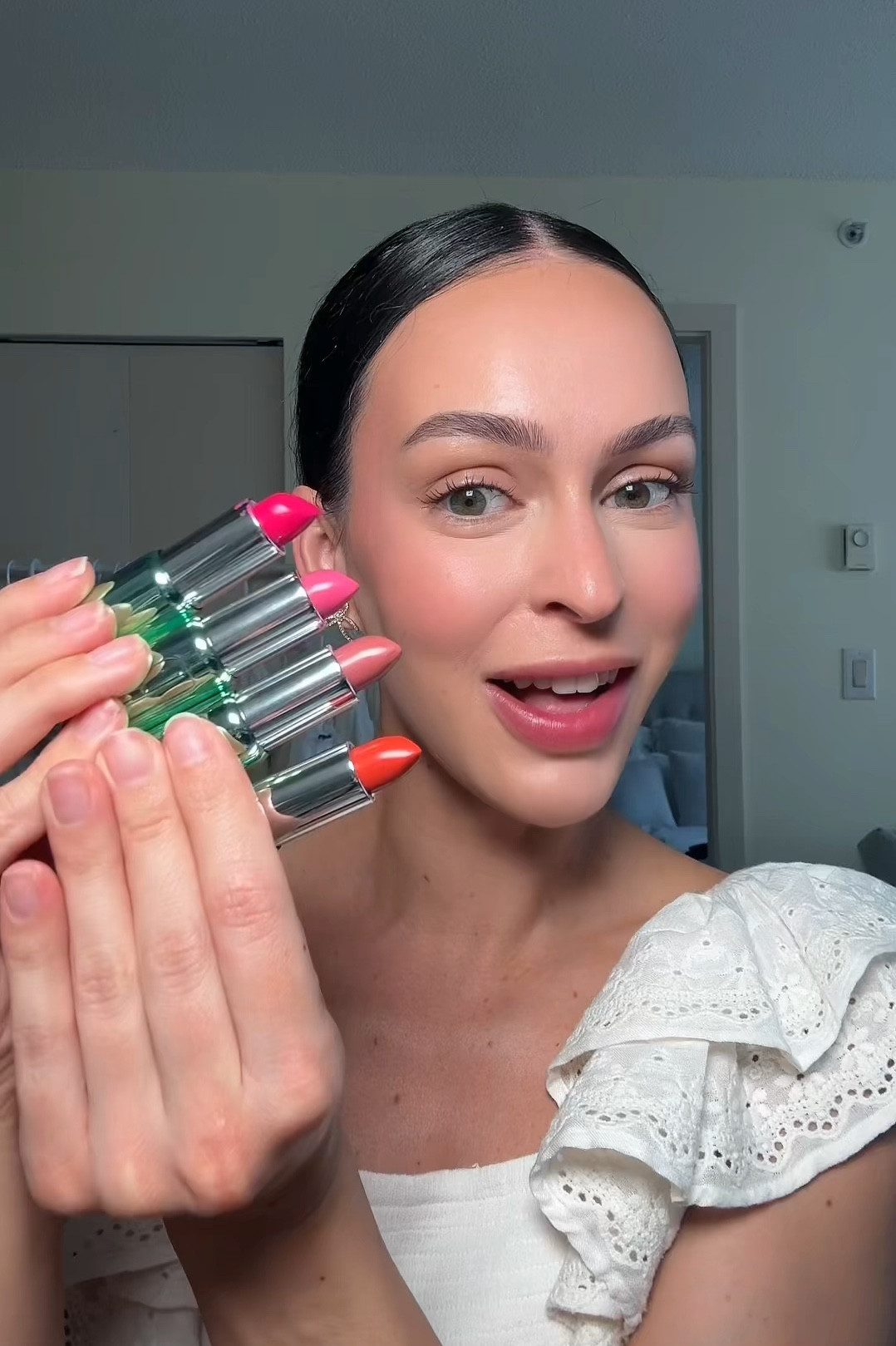 I am obsessed with how fun and vibrant these colors are! Long wearing and super comfy on the lips.. If vibrant isn’t your think this nude is perfection!

#Clinique,#LipstickTryOn  #BeautyTips #MakeupInspo #LipstickReview #BoldLips

#LTKbeauty
