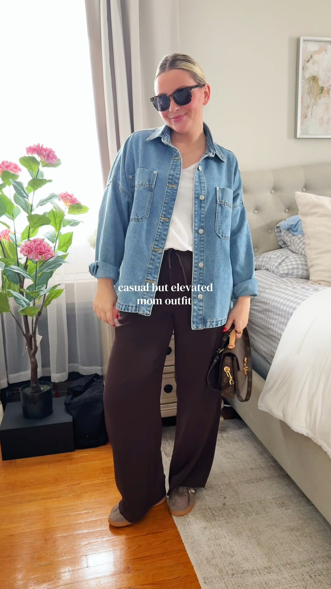 An easy mom outfit 🫶🏼

#LTKootd #LTKSaleAlert #LTKmomlife