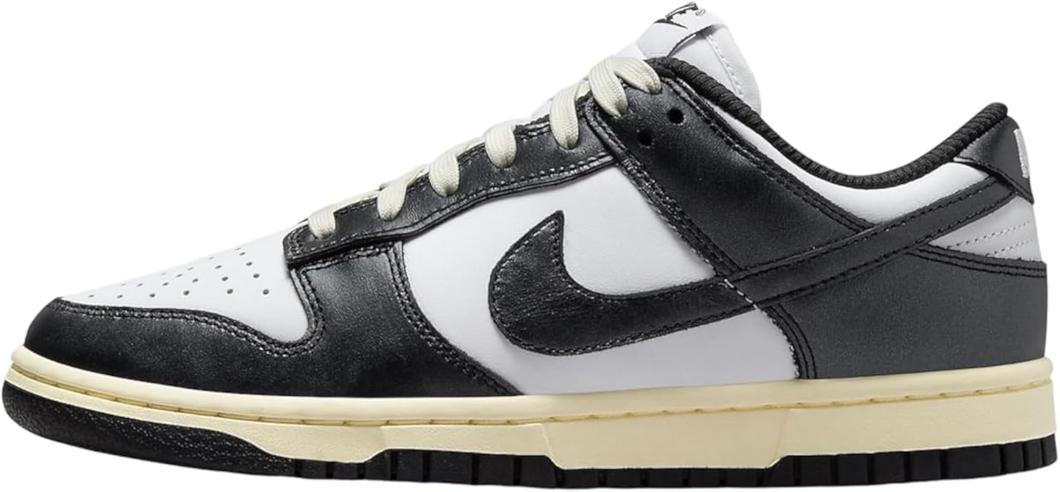 Nike womens Dunk Low | Amazon (US)