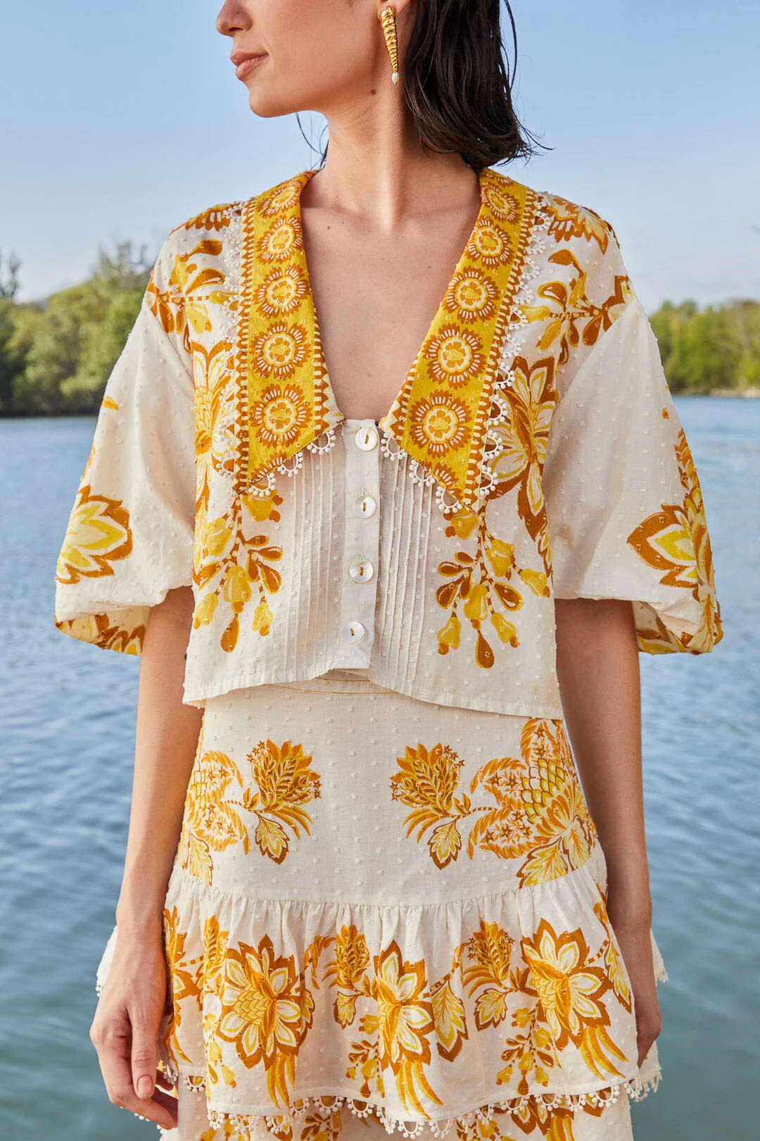 Off-White Aura Floral Blouse | FarmRio (US)