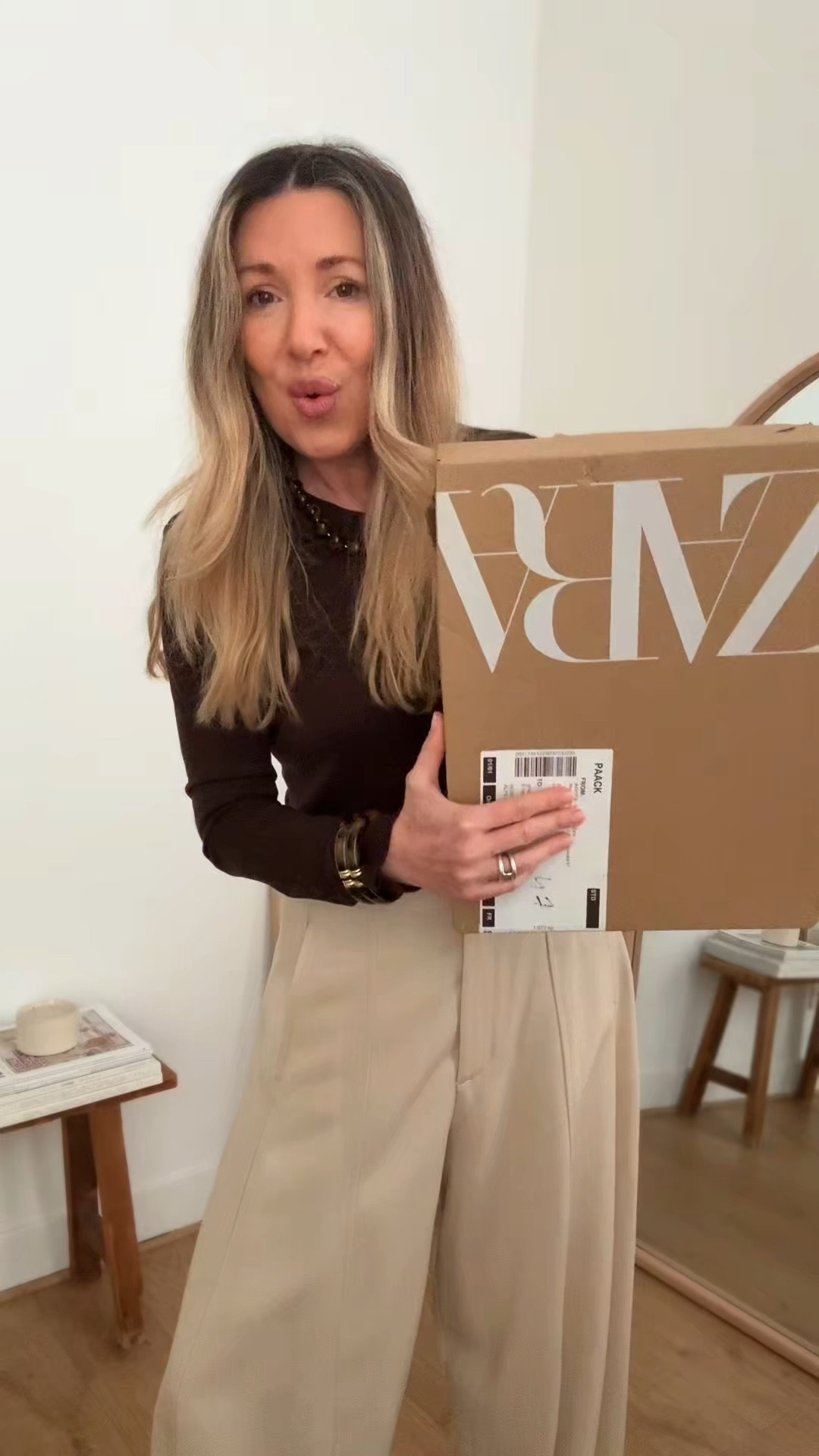 Haul Zara avec mes dernières pépites de saison ✨
Des pièces faciles à porter, féminines et parfaites pour les beaux jours. Gros coup de cœur pour la robe, idéale du quotidien jusqu’aux vacances ☀️

Spring outfit
Spring dress
Vacation outfit beach

#LTKTravel #LTKOver40 #LTKootd