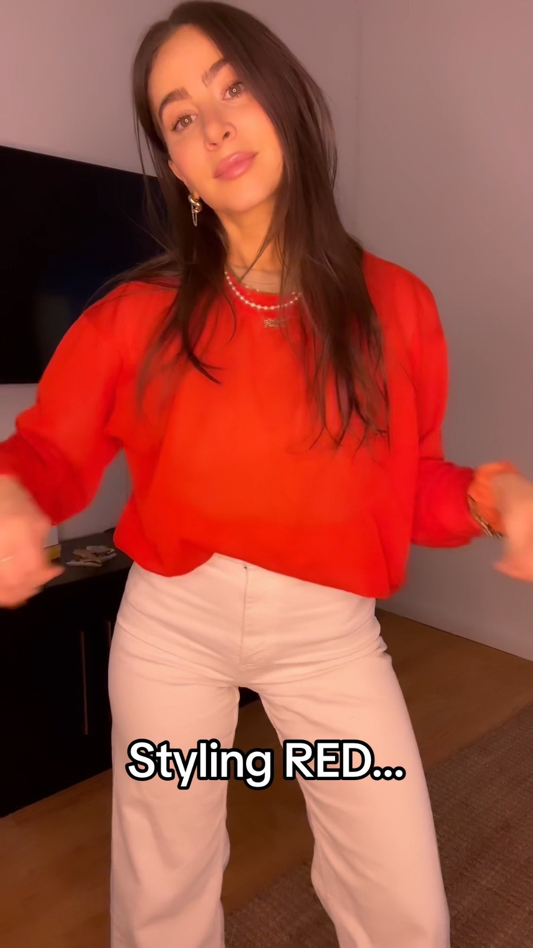How to style one of the IT colors of the season (and be a lady in red…) ❤️

#LTKfindsunder100 #LTKSeasonal #LTKstyletip