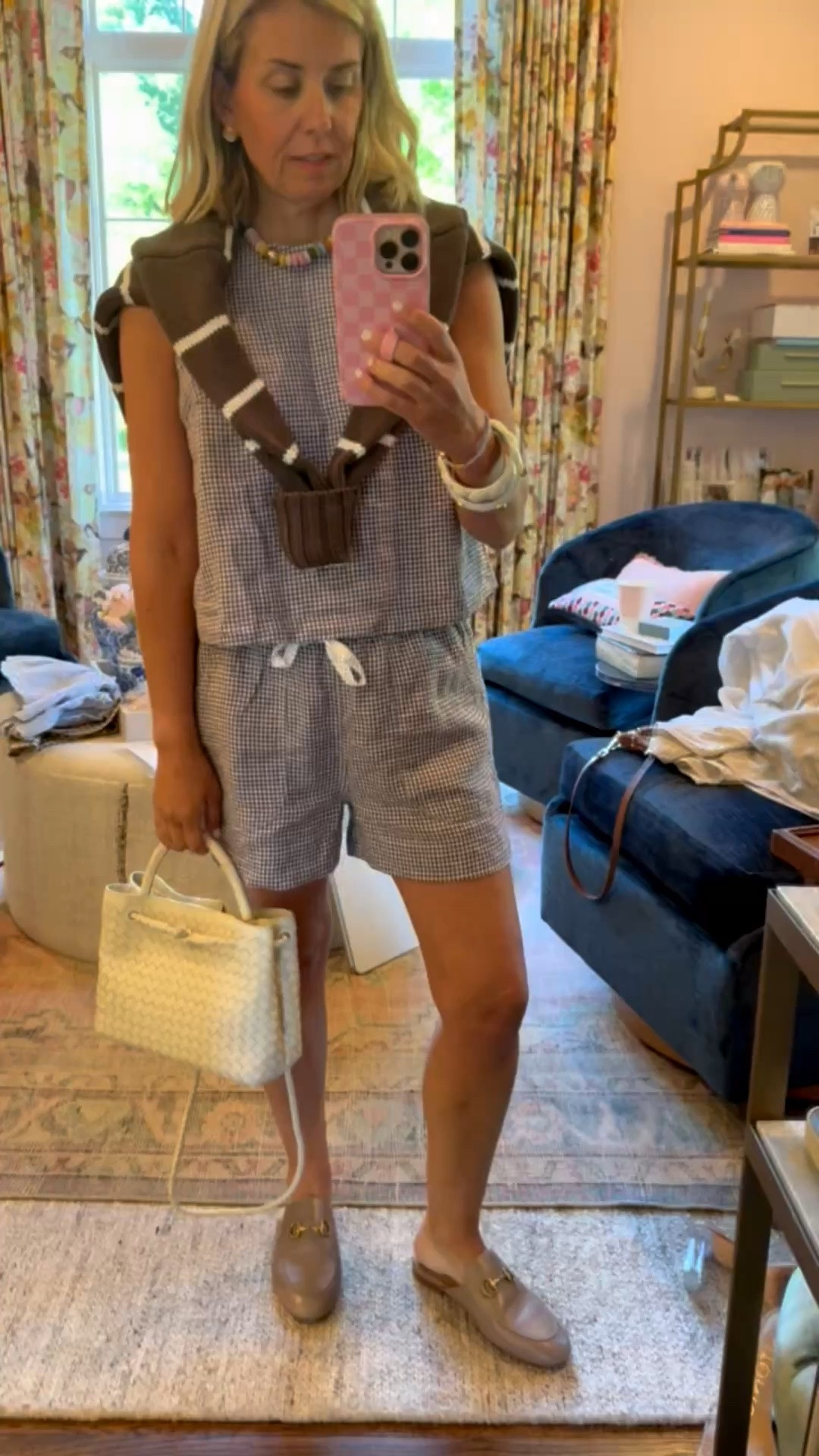 *Use my code MIXANDMATCH for 25% off at Erin McDermott 
*Use my code Mixandmatchmadness on Loopy

#LTKdayinmylife #LTKmomlife #LTKOver40