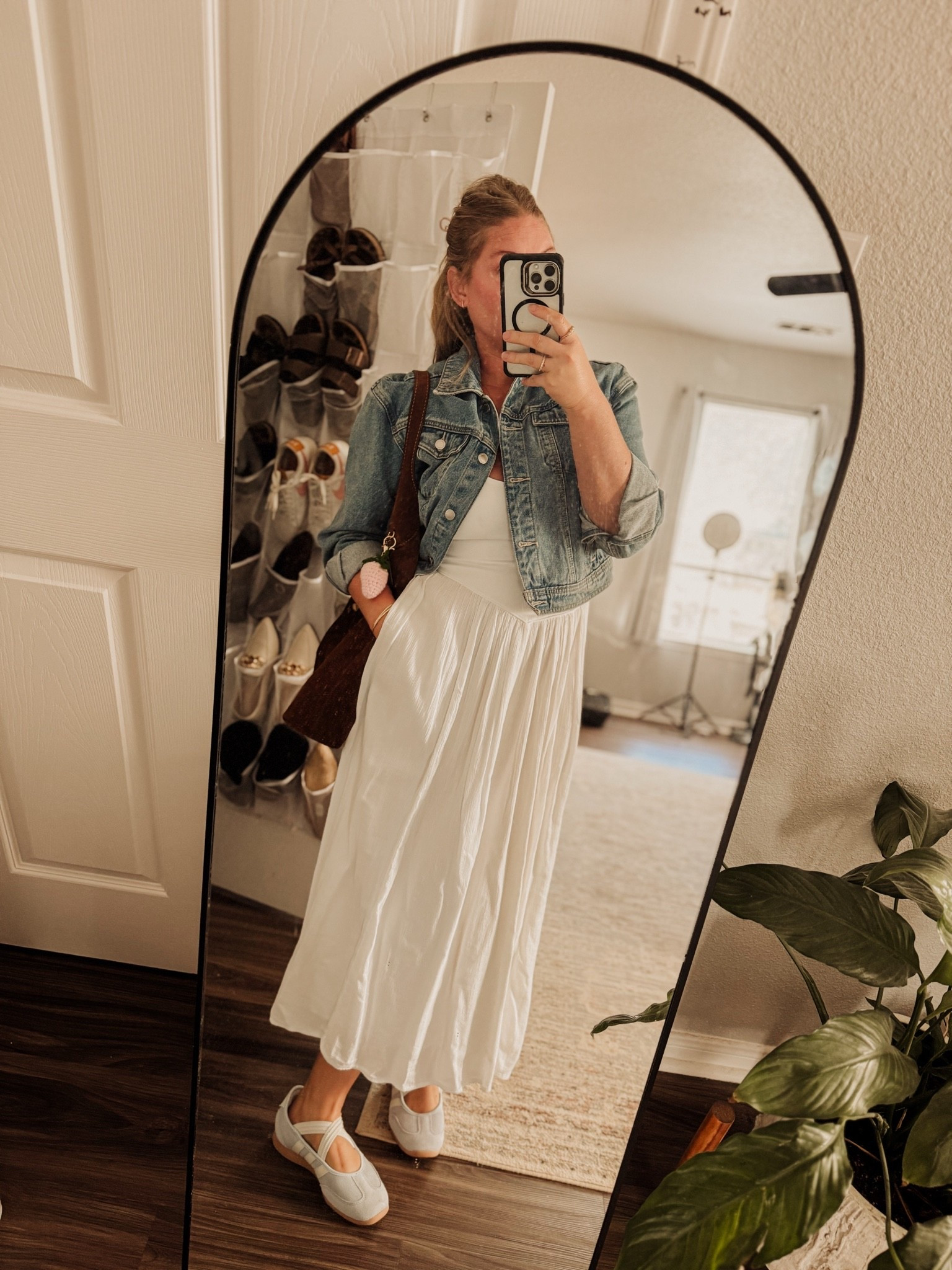 I fear the adidas ballet flats are 👌😘

#LTKgrwm #LTKootd #LTKSaleAlert