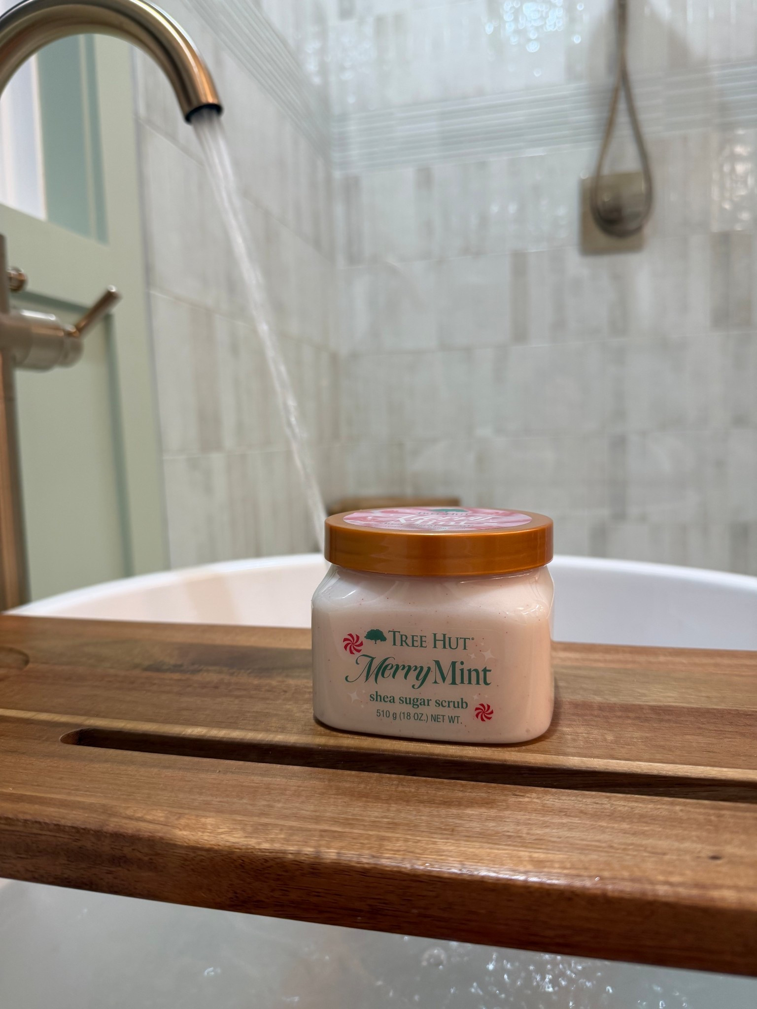 Merry Mint Tree Hut Scrub 

#LTKOver40 #LTKBeauty #LTKdayinmylife