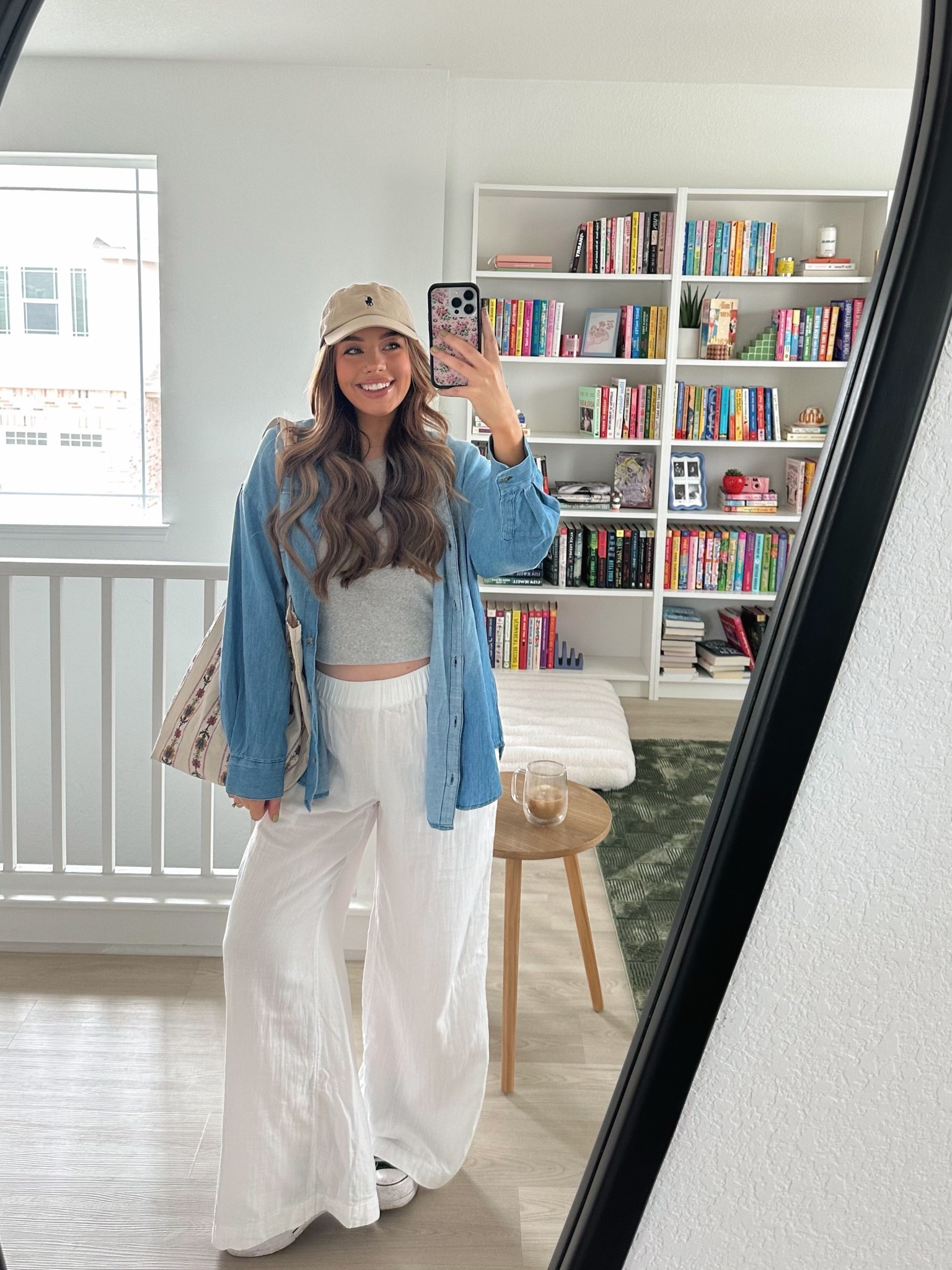 size medium top & bottoms

*the white pants are semi sheer! they are fine with nude underwear tho!

#LTKBump #LTKPetite #LTKMidsize