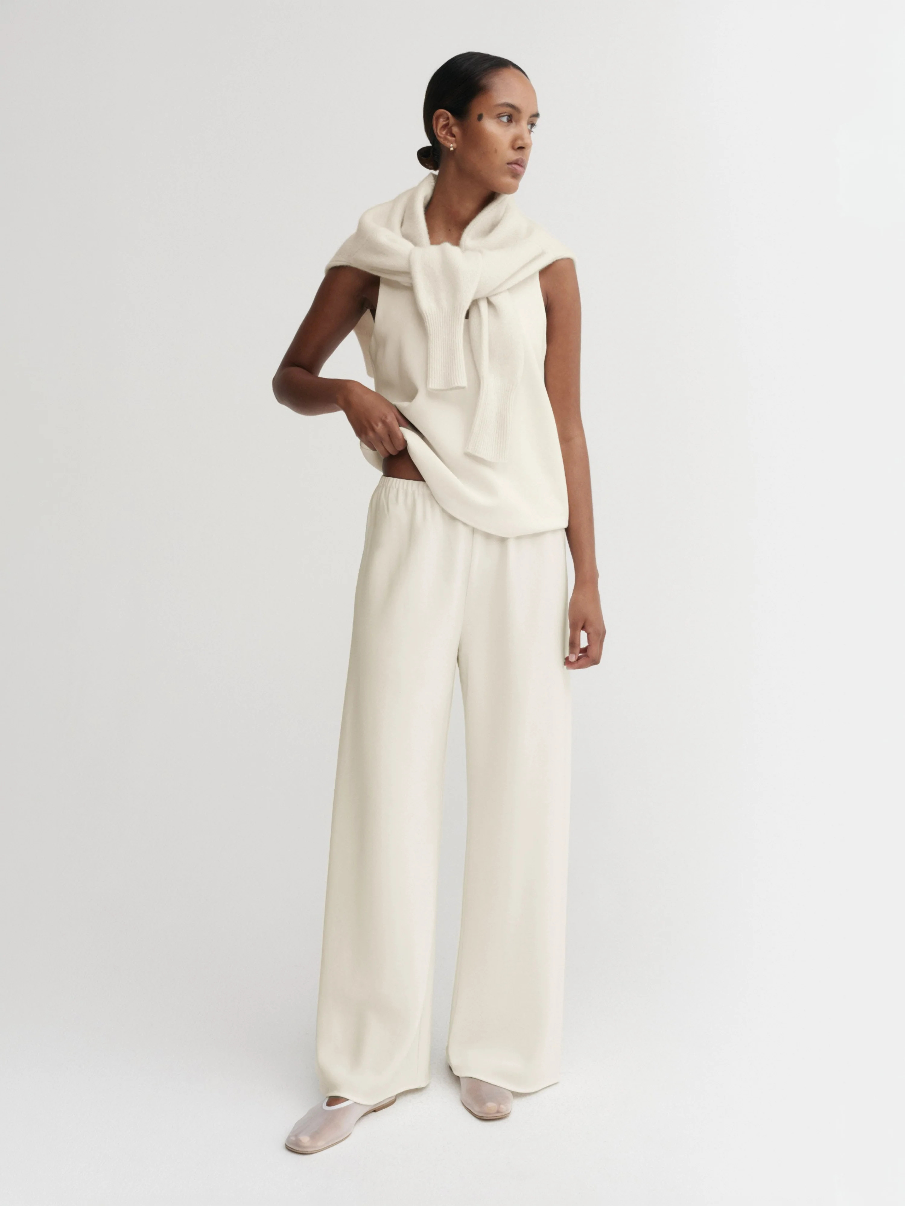 Bea Crepe Pants, cream | Almada Label