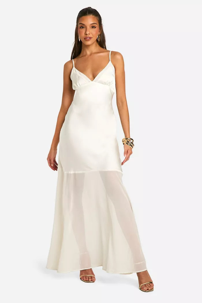 COPYRIGHT © 2025 BOOHOO | boohoo (US & Canada)