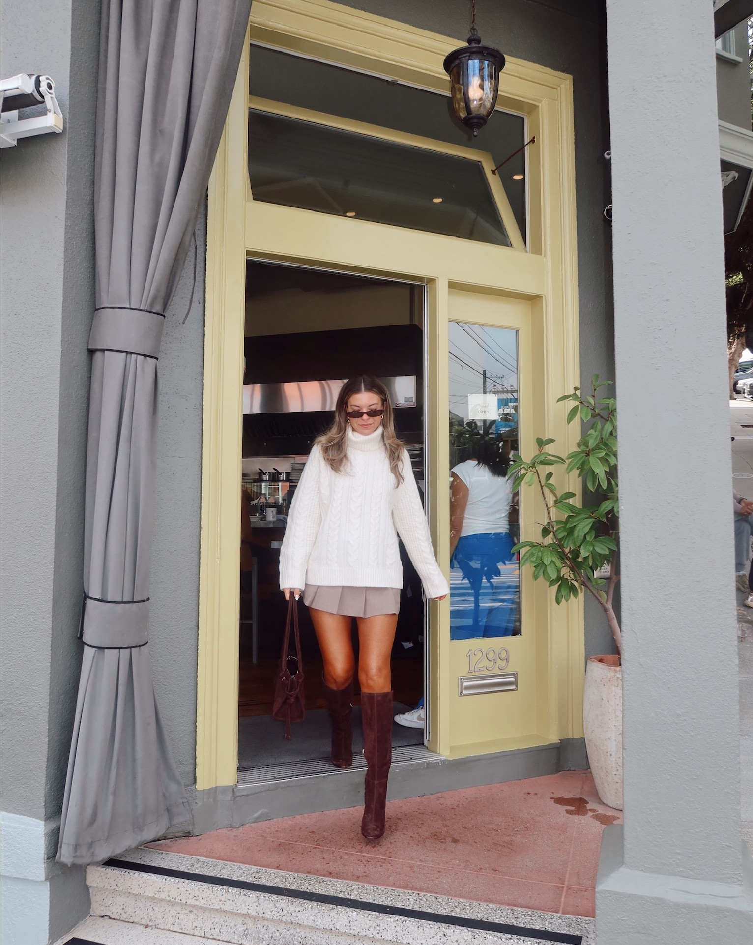 #abercrombiepartner

fall transitional workwear and everyday look with pleated skort and cable knit turtleneck sweater 

Wearing xs in skirt small top 

Use code AFLTK to get an additional 25% off everything at checkout from 9/26/25-9/29/25 in US/CA. Excludes clearance and gift cards. See details online.

Offer valid in stores and online September 25, 2025 to September 29, 2025 in US/CA. Exclusions apply as indicated. Online price reflects discount.

Workwear
Date night
Fall transitional
Chunky sweaters
Pleated skort
Fall party
Abercrombie dress
Abercrombie sale
Fall sale

#LTKFindsUnder100 #LTKSeasonal #LTKFallSale