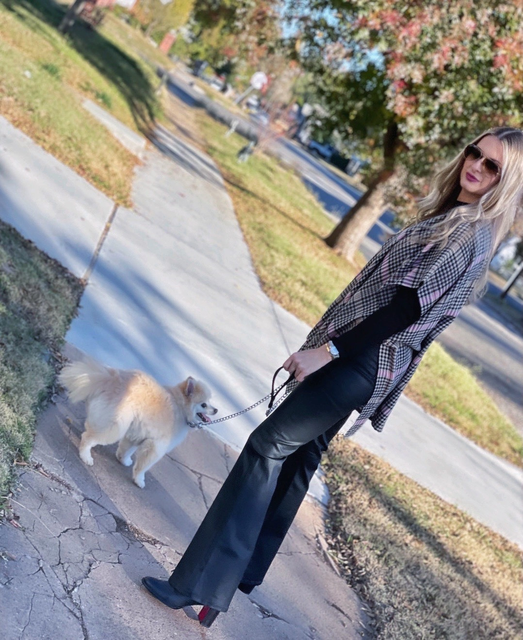 Make shopping purposeful this #GivingTuesday so your purchases can extend beyond your cart. Today @LOFT is matching donations to @donorschoose to support teachers and students directly. Just like my mom did...great teachers change lives.

Click my LTK shop in my bio to shop this look and more of my LOFT fall essentials - sizing included.
#FallFeels