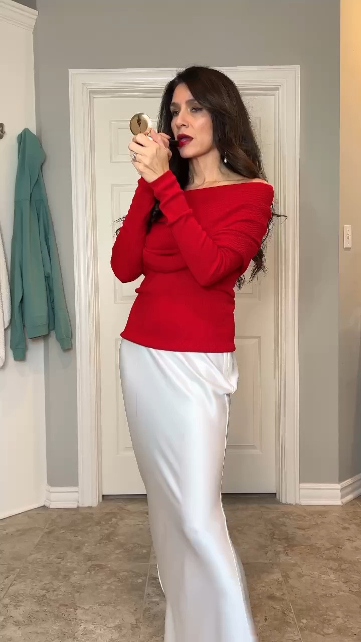 You guys really love this look…but did you know it looks so good with pink too? 
Linking some beautiful options.💗
Earrings from my brand @ Maya Fasthoff 



Date night outfits / spring outfits

#LTKootd #LTKgrwm #LTKOver40