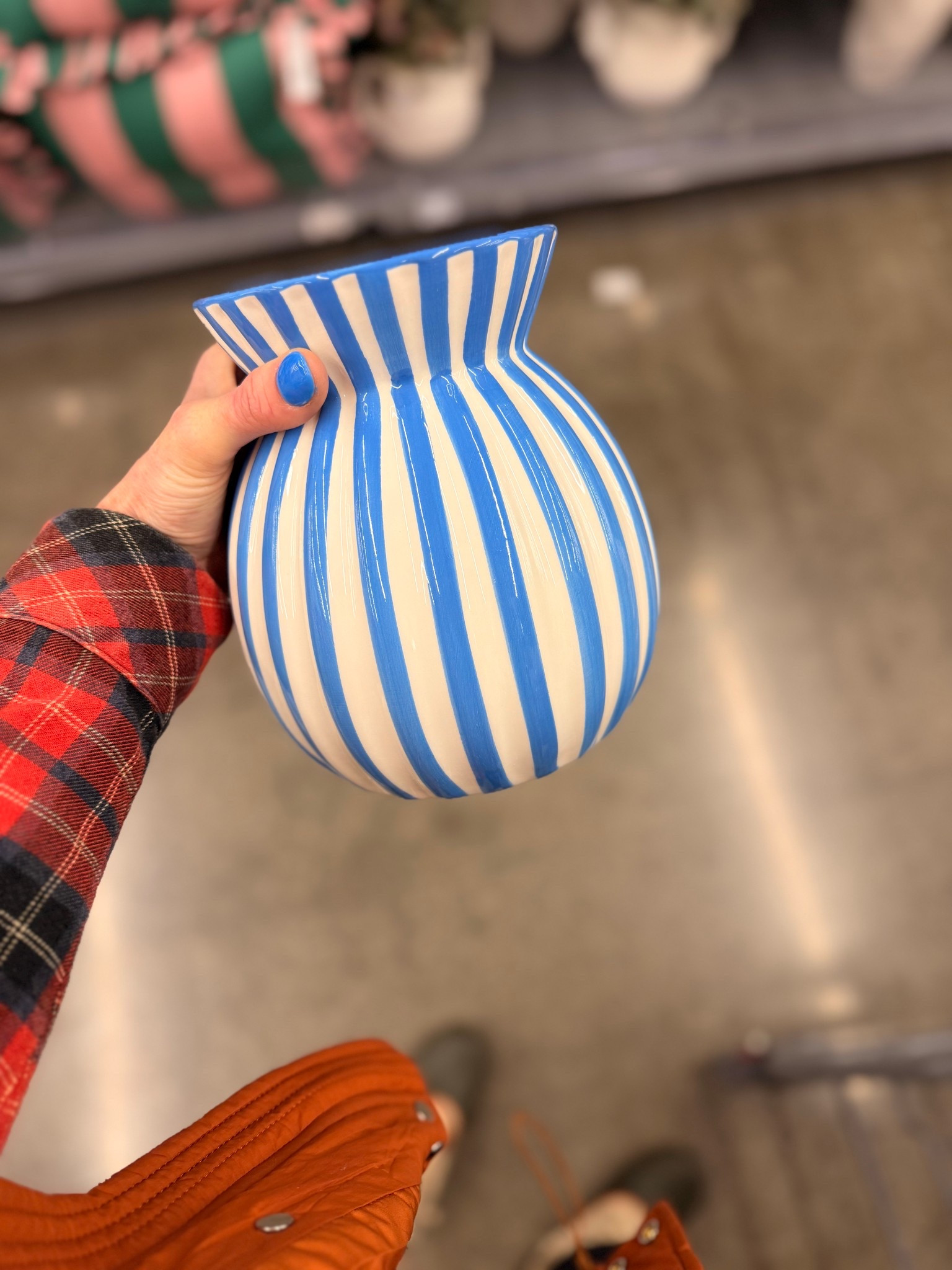 Walmart blue and white striped ceramic vase #walmartpartner #walmarthomedecor #walmarthome

#LTKHome
