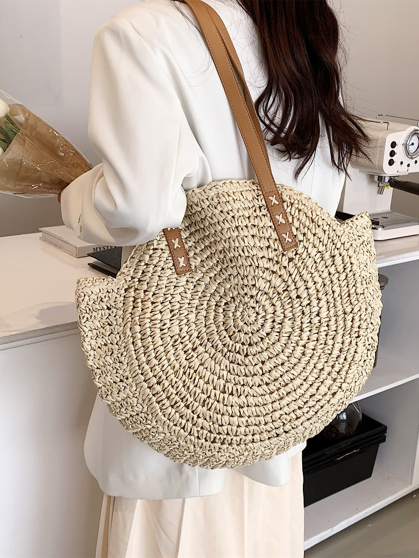 Minimalist Large Capacity Straw Bag | SHEIN