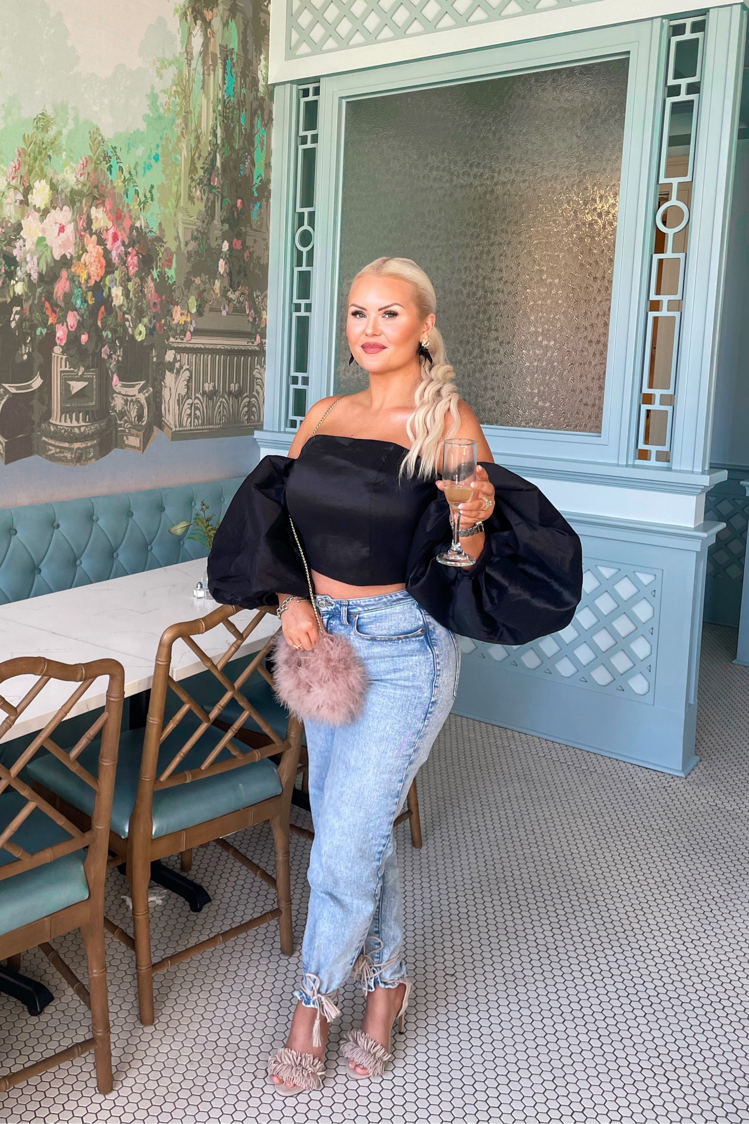 brunch 🦋🥂🌸

#LTKFind #LTKfit #LTKunder50