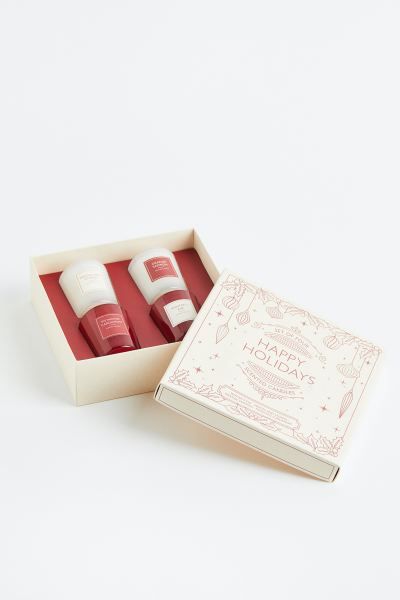 Gift-boxed 4-pack Scented Candles - Red/white - Home All | H&M US | H&M (US + CA)