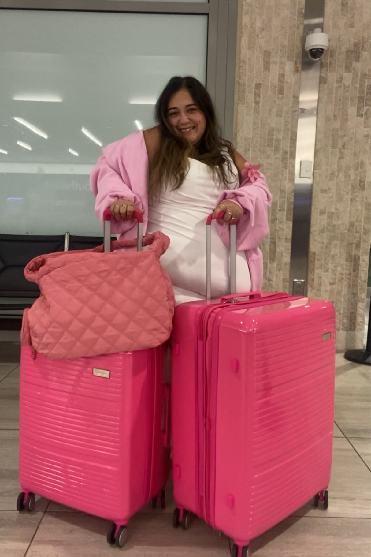 NYC Bound ✈️🍎🎀 | my luggage is from tj maxx and by Jessica Simpson but I linked some cute luggage from her line! 

#LTKSaleAlert #LTKPlusSize #LTKTravel