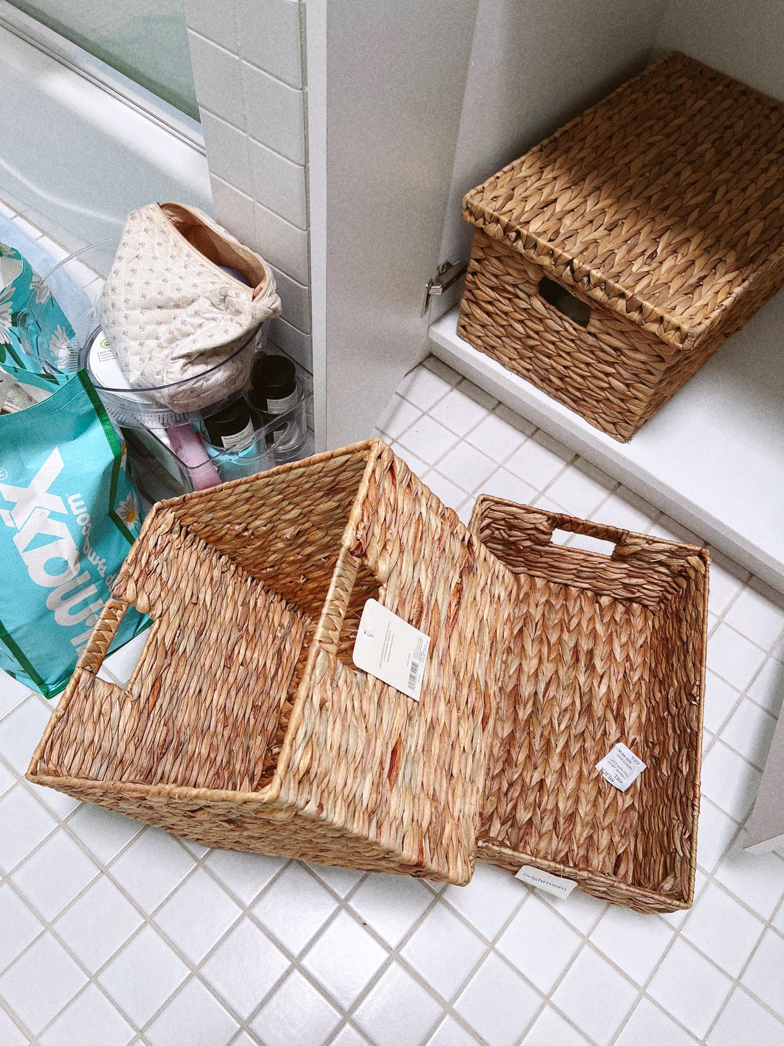 My favorite kind of home organization items are the aesthetic ones… the organization bins that can be found inside OR outside of closets and cabinets

A couple were purchased at The Container Store and a couple were purchased at Target: Hyacinth baskets and bins

March 5,2024

#LTKHome #LTKFindsUnder50