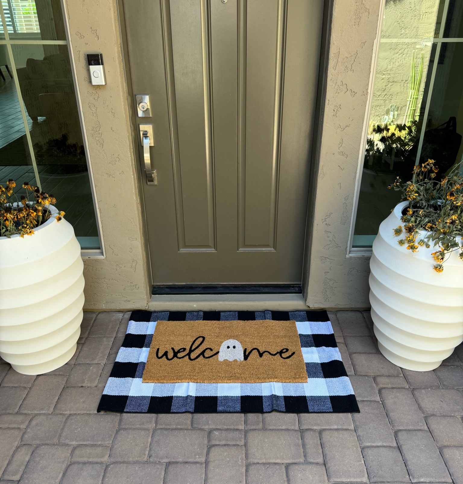 Cute Amazon Halloween rug set. Only $35.

#LTKHalloween