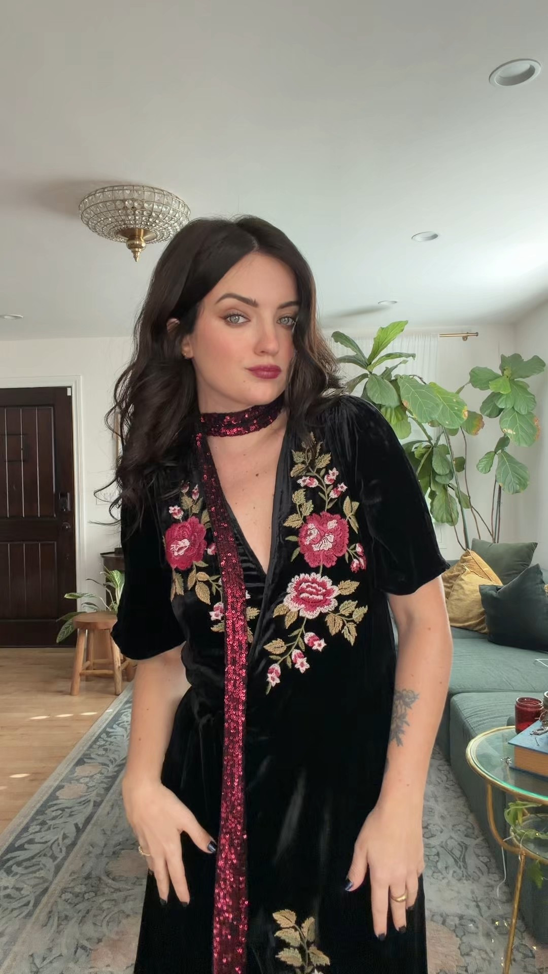 Where you’re staying in for a cozy holiday party or heading out on the town, we’ve got you covered 🕯️🎄🎁  @johnnywas #ad #johnnywashere #johnnywas

#LTKvlog #LTKHoliday #LTKSeasonal