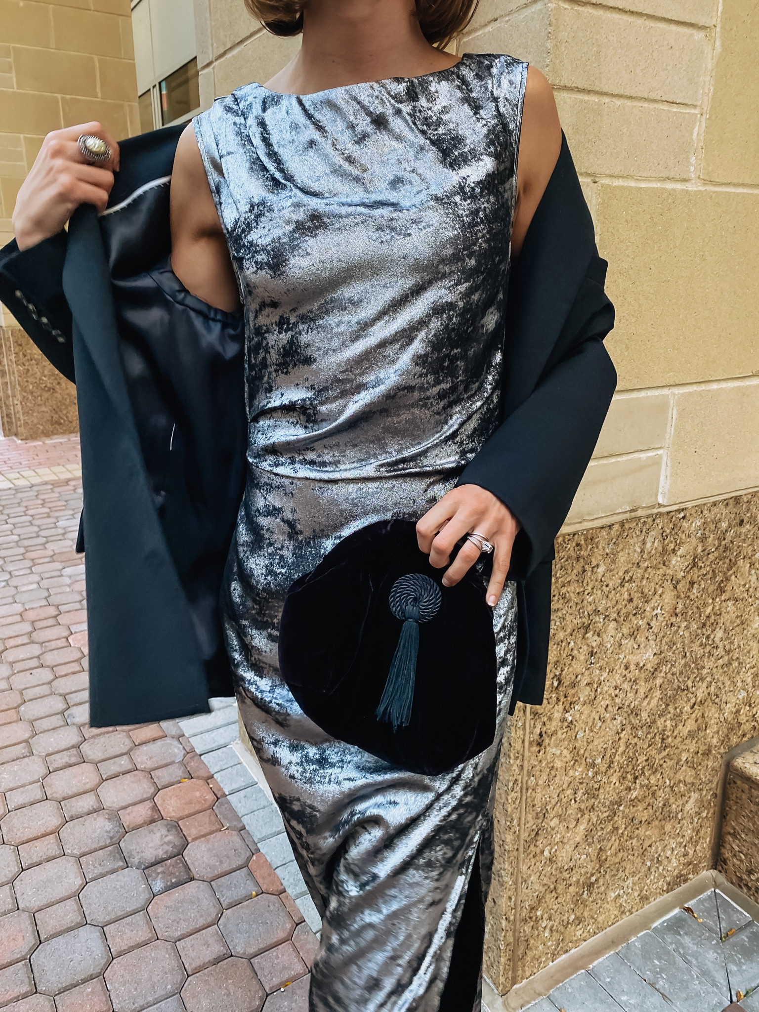 The shimmery holiday dress that will make you feel like a real life mermaid, I kid you not. This fabric is so luxurious! #bwwomen #brochuwalker 

#LTKstyletip #LTKHoliday #LTKSeasonal
