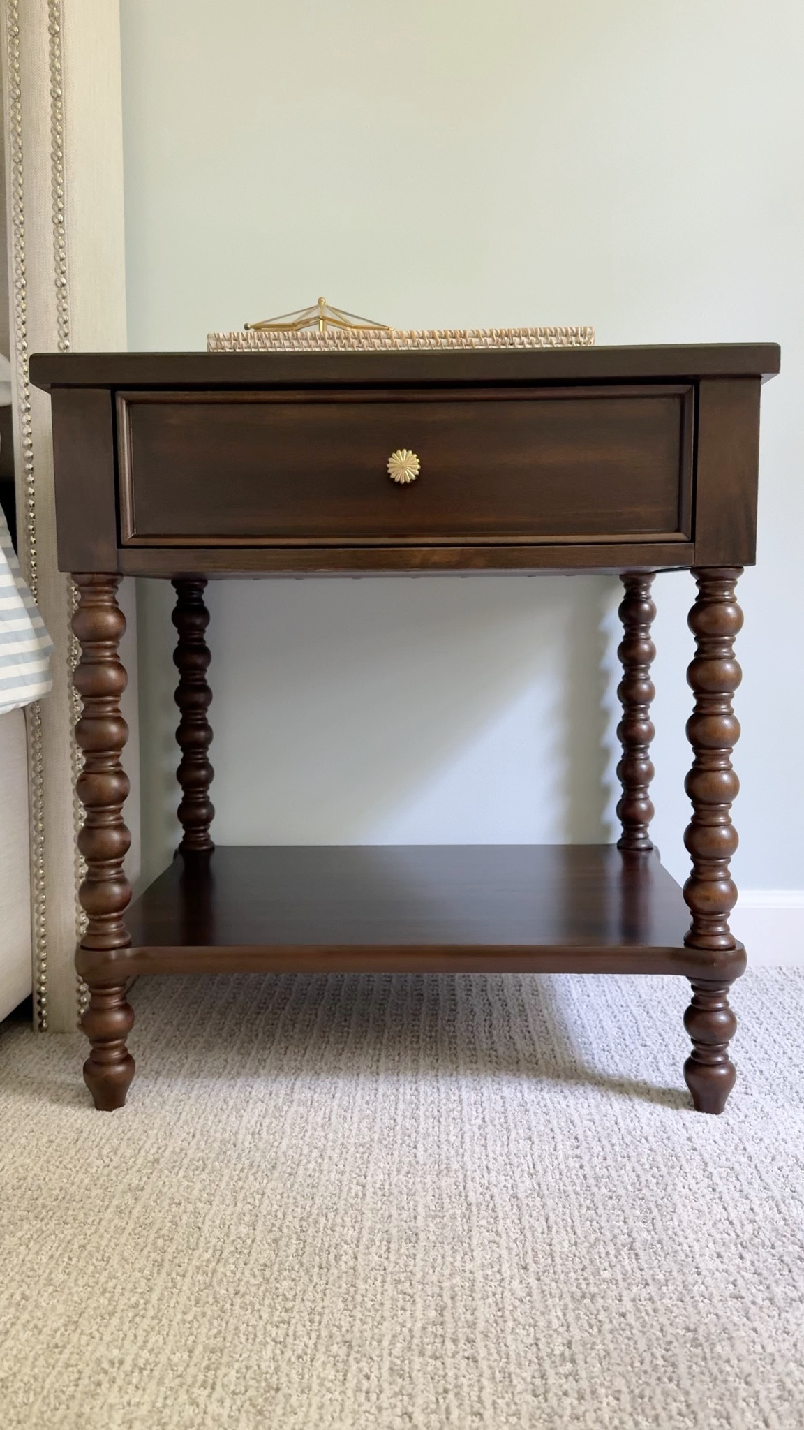 Our new nightstands are affordable and beautiful. But the hardware just wasn’t it. So a simple hardware change and all of a sudden this nightstand is perfect✨

#LTKHome