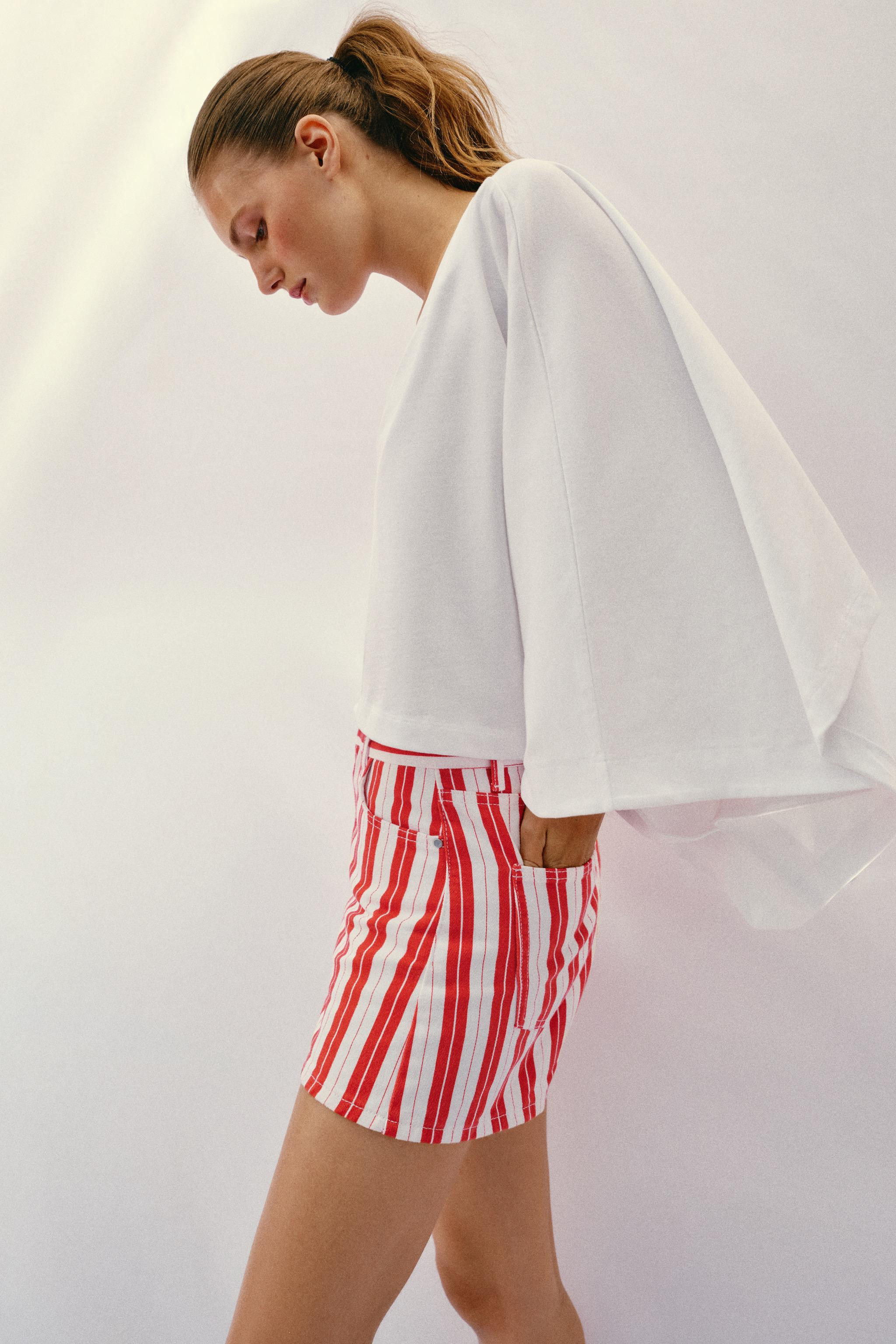 STRIPED MOM FIT SHORTS | Zara US