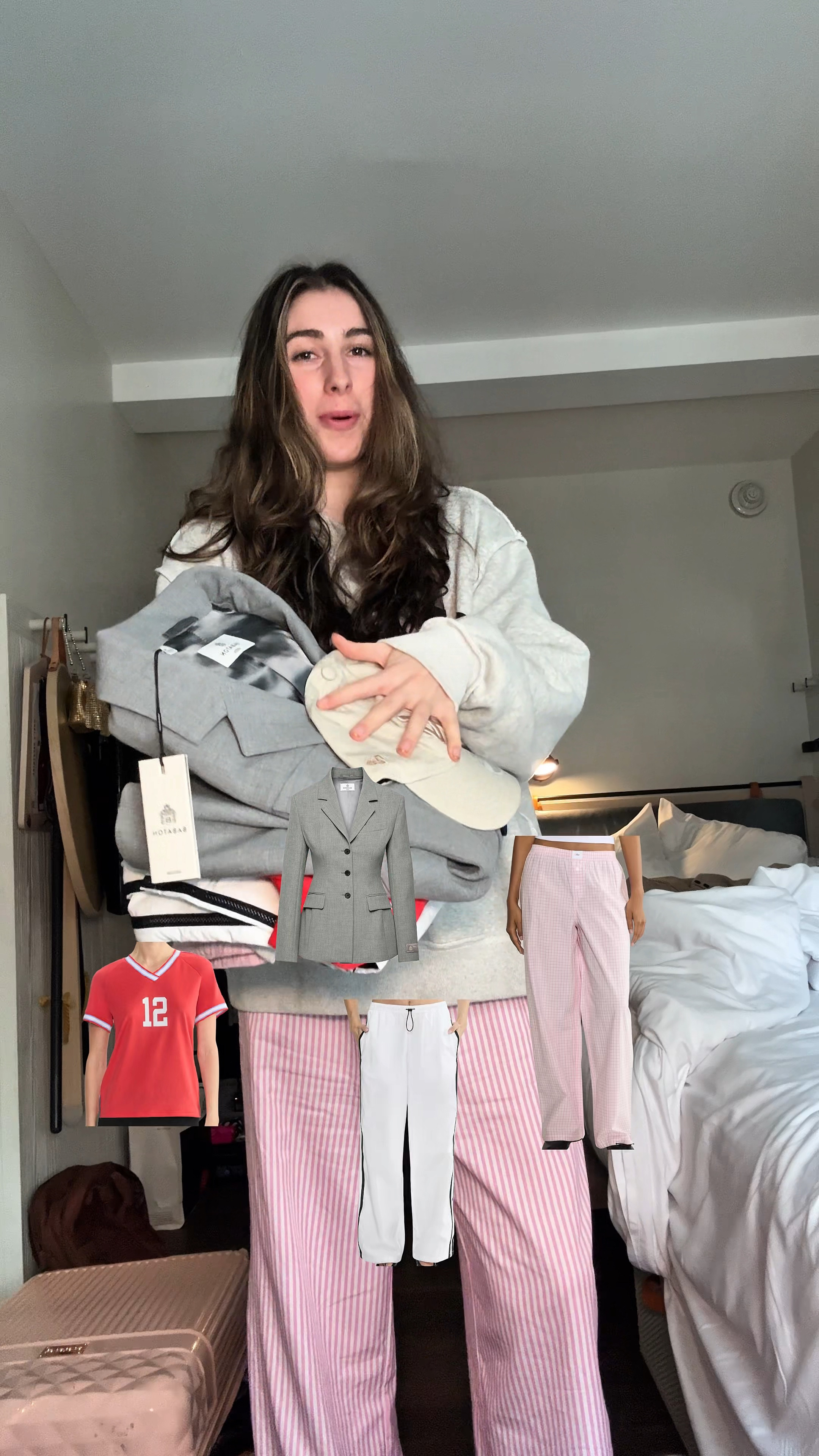 Aritzia haul from New York! I sized up a couple sizes on the white tee to make it baggier!

#LTKFindsUnder100 #LTKSpringSale #LTKSeasonal