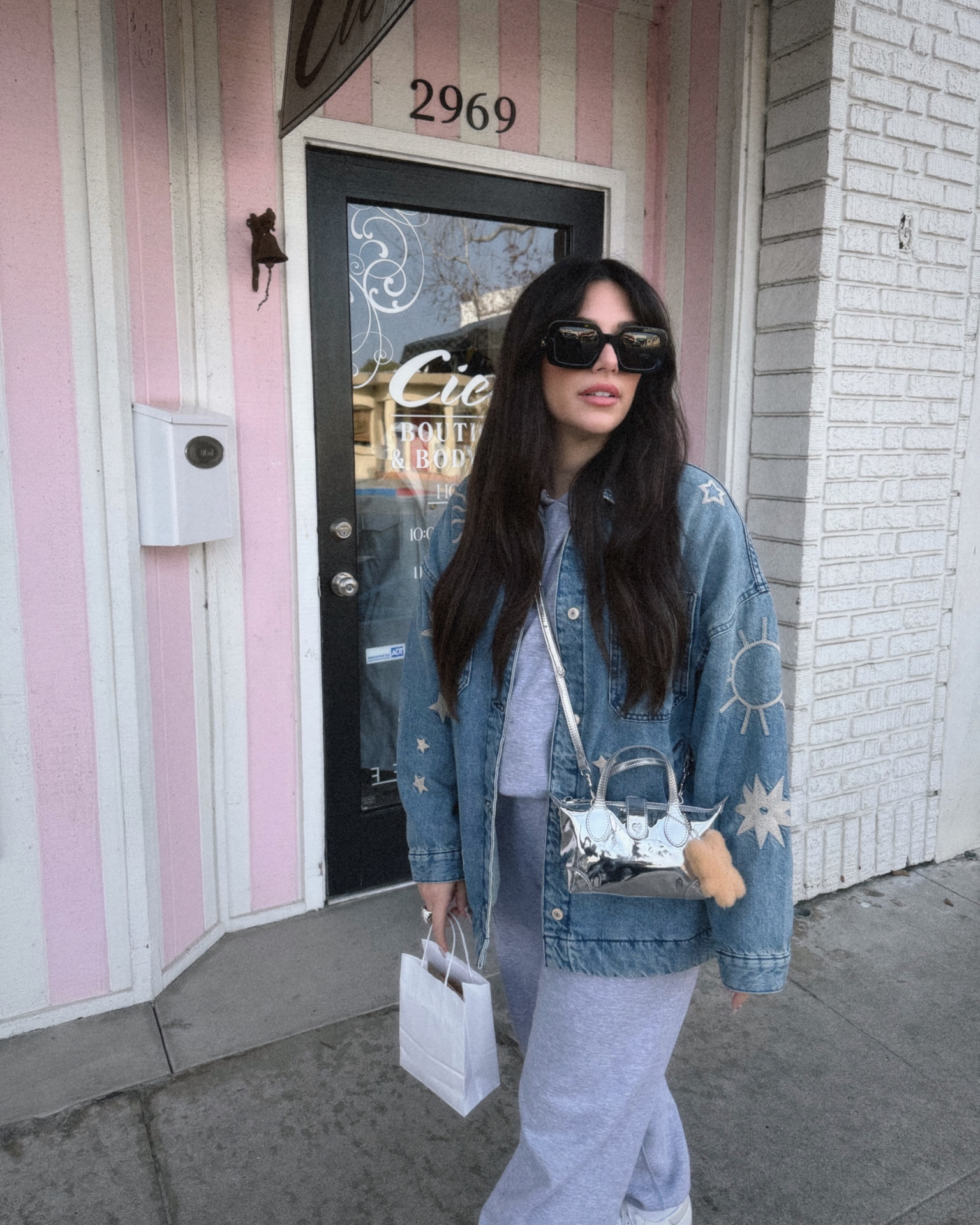 new year’s day comfy ootd 🪩💫

my fave sweats, silver accessories + an oversized denim with star embroidery! ✨

#LTKTravel #LTKSeasonal #LTKStyleTip