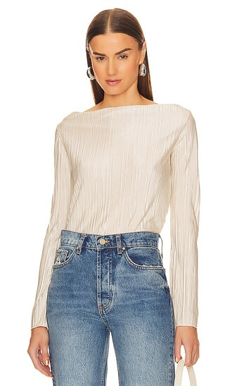 Nelson Long Sleeve Top in Champagne | Revolve Clothing (Global)