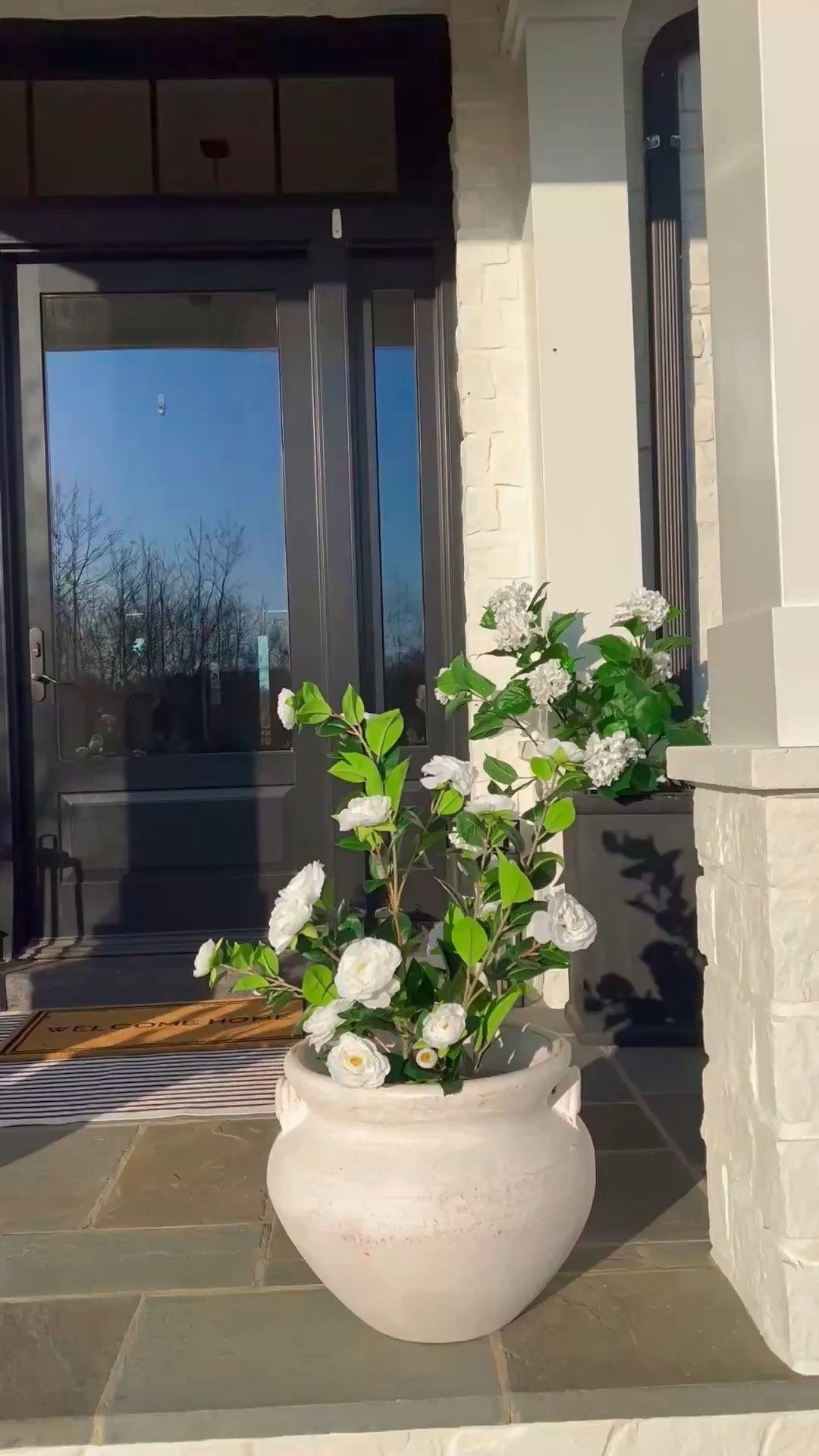 I will never go back to real flowers, when these faux flowers look perfect all summer, and there’s no maintance

#LTKGiftGuide #LTKHome #LTKSeasonal