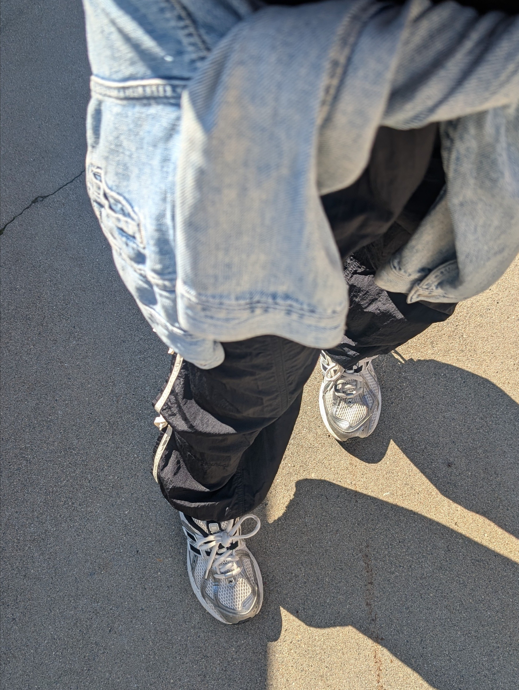 Casual everyday outfit for a mom of two, softball game outfit 

#LTKootd