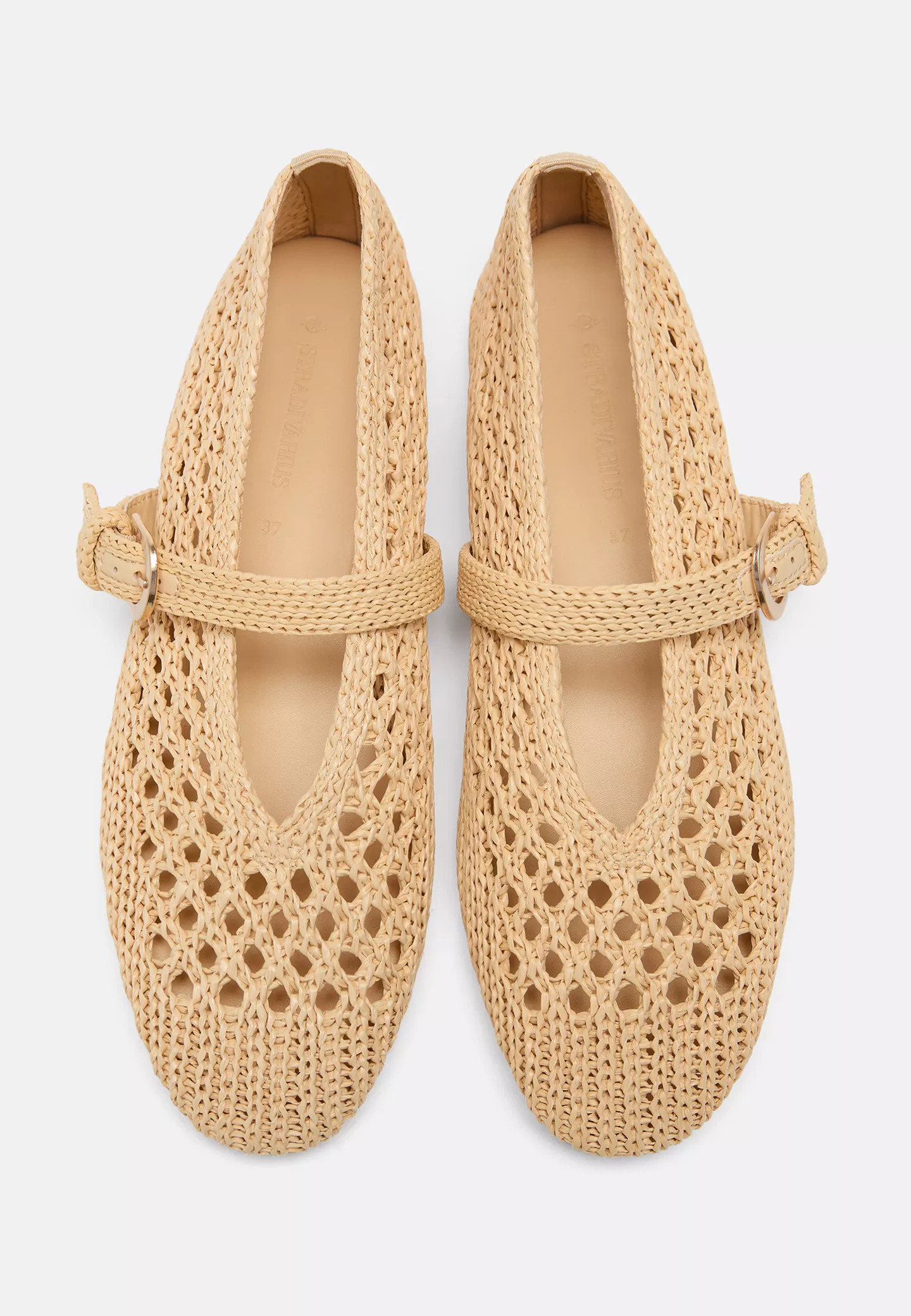 Strappy crochet ballet flats - Women's Flat shoes | Stradivarius United Kingdom | Stradivarius (UK)