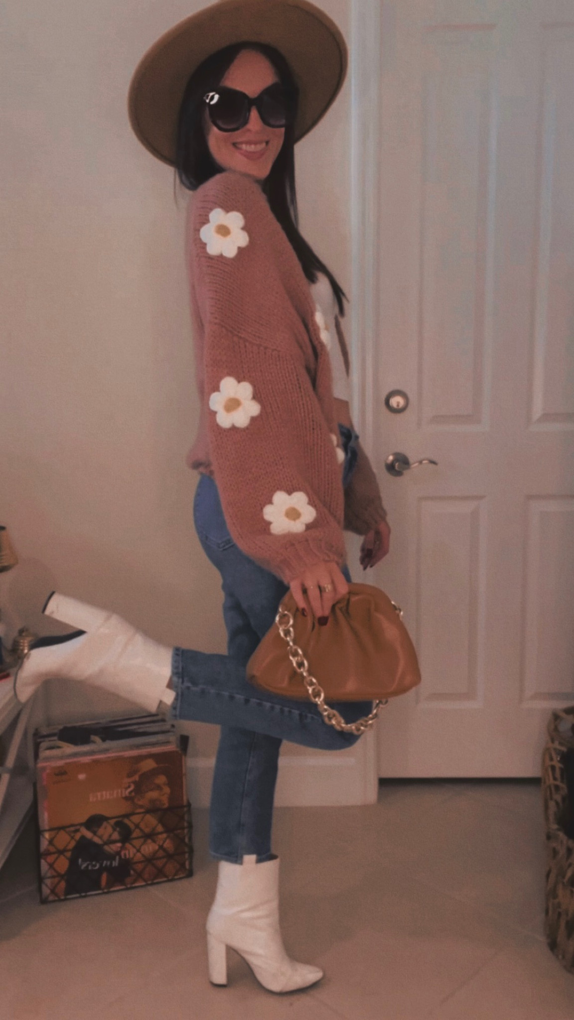 Styling basics: girly! 

#LTKunder100 #LTKFind #LTKfit