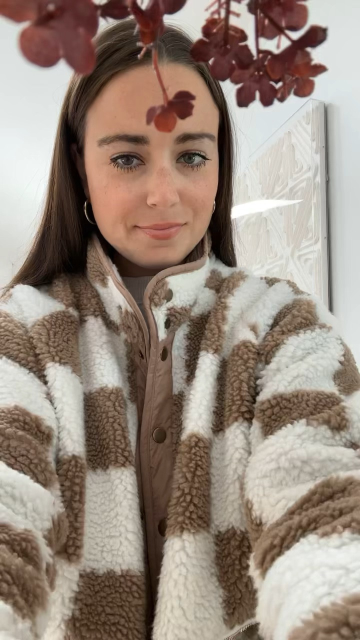 Cozy Sherpa neutral fall button down jacket - lightweight but still cozy & warm! 

#Amazonfashion


#LTKSeasonal #LTKStyleTip