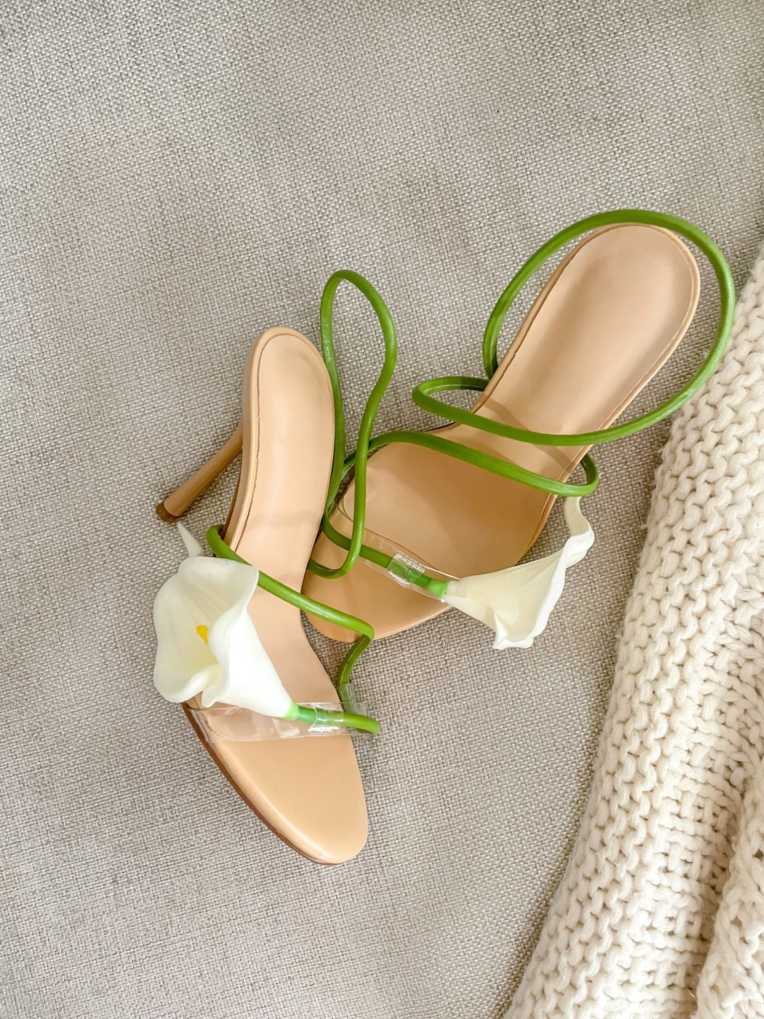 how gorgeous are these shoes? had to get them the moment I saw them 🤍🌿

spring fashion, spring style, spring trends, floral, flower shoes, sandals, heels, designer dupes, amazon fashion, amazon finds 

#LTKShoeCrush #LTKSeasonal