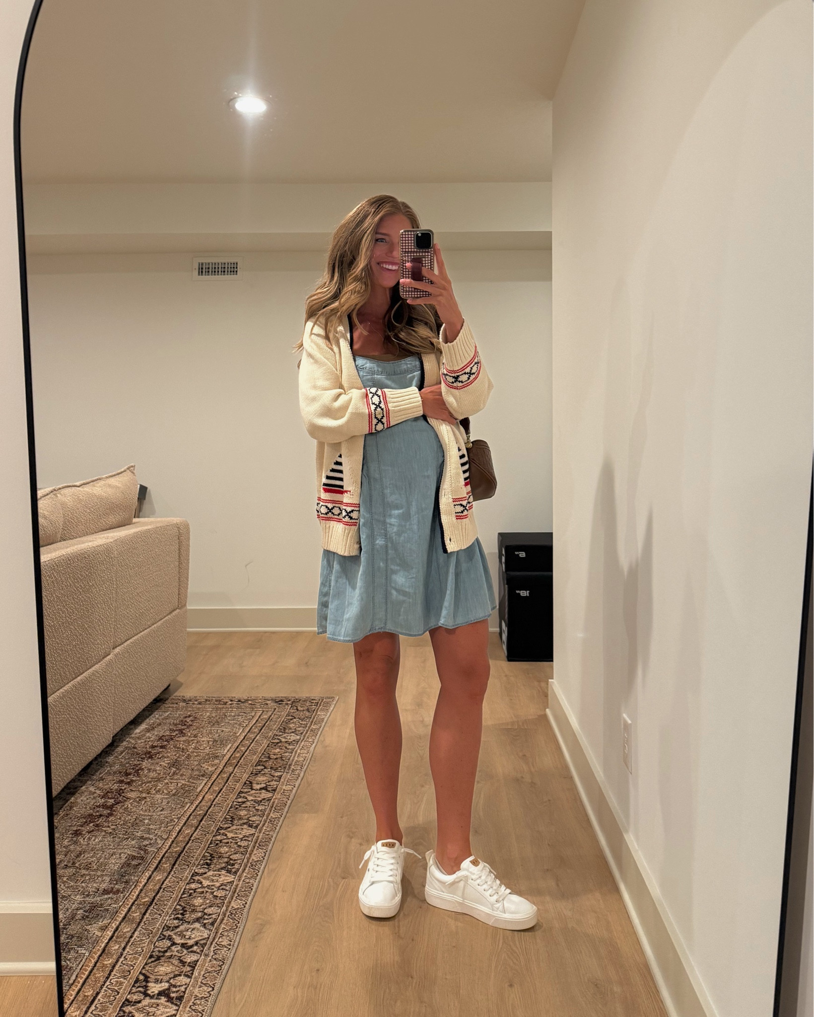 
Outfit I wore while pregnant in the spring to dinner with friends 
I sized up to large in cardigan only because I wanted a SUPER oversized cardigan. It runs tts!

Small tall in dress! Adjustable straps


Denim dress, coastal sweater, nautical sweater @abercrombie 