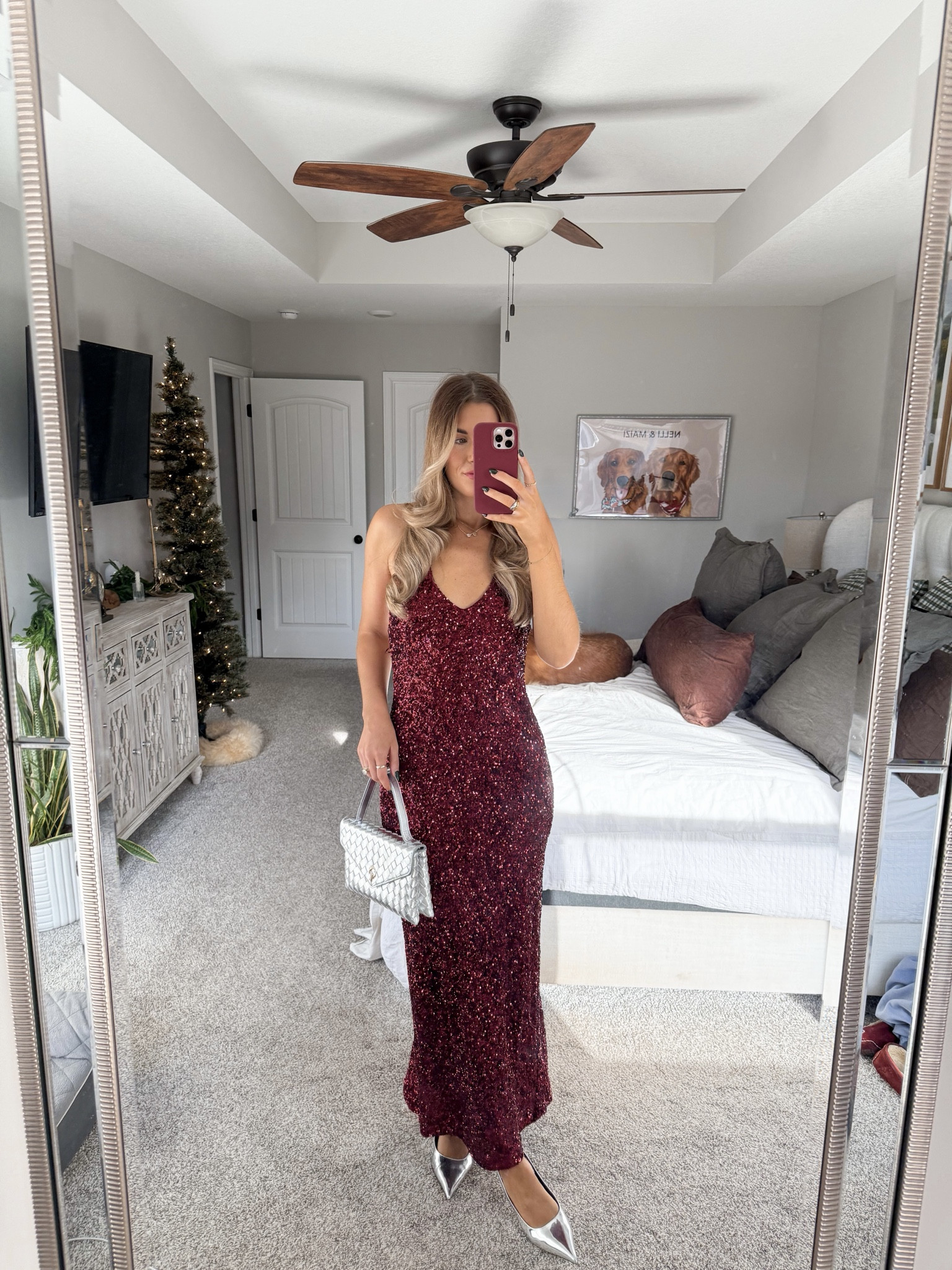 size small in dress - i could almost do an XS too! sequin holiday nye

#LTKSaleAlert #LTKHoliday #LTKootd