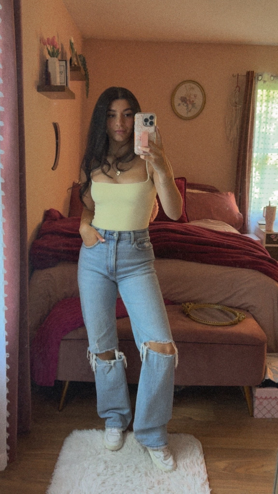 Skims who 👀 loving this bodysuit & this butter yellow that’s so trendy this summer !!!! ✨💛


#LTKStyleTip #LTKFindsUnder50 #LTKSeasonal
