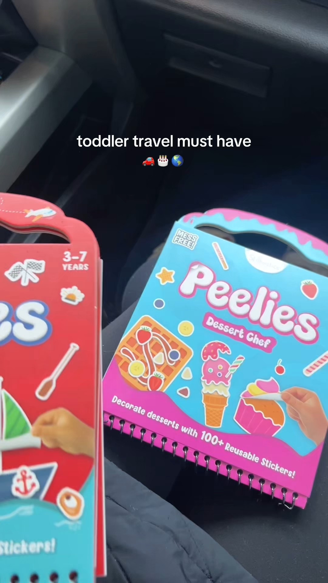 Reusable sticker book for your toddler 👏🏻

#travelwithtoddler #toddleractivity #stickerbook #peelies