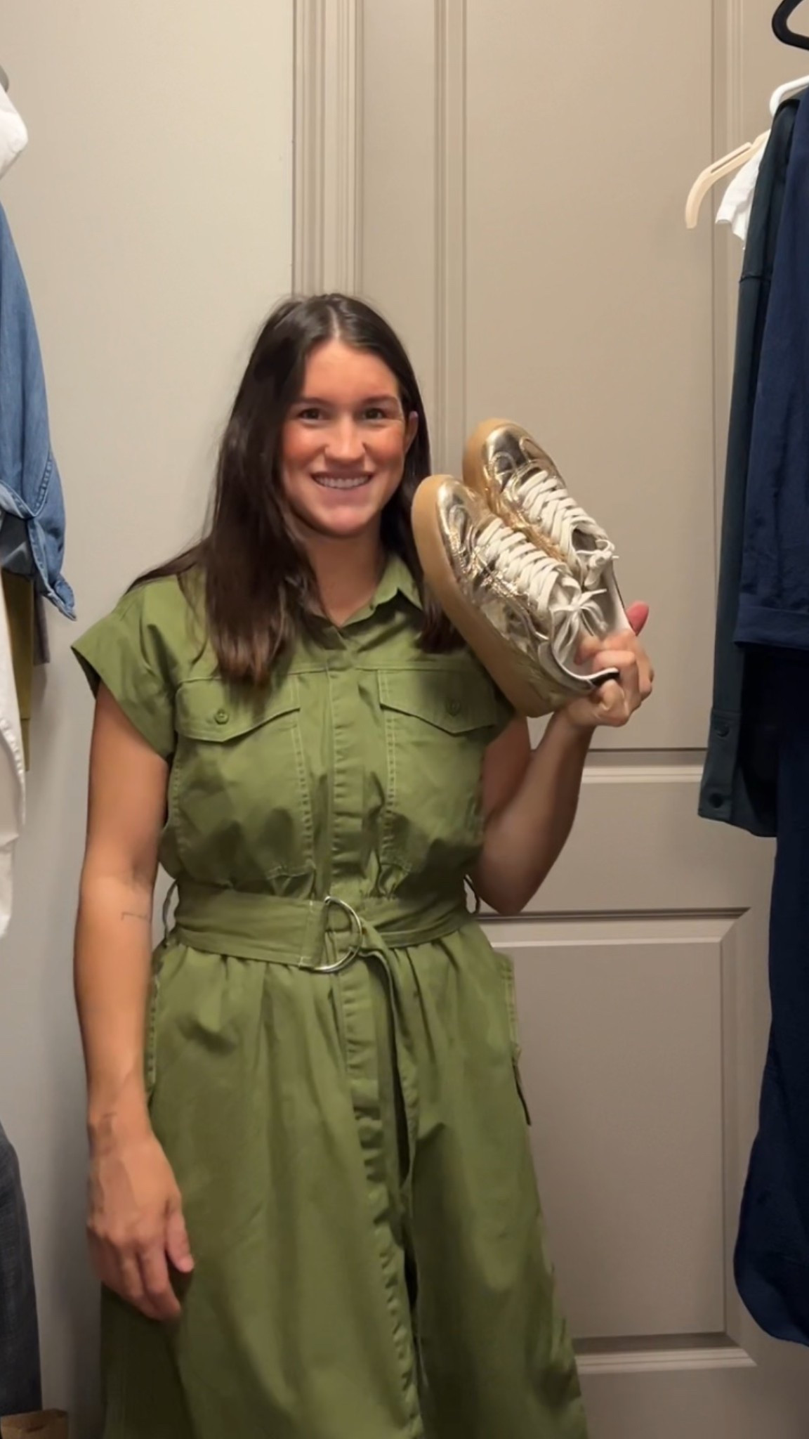 My favorite Walmart dress still in stock in black!