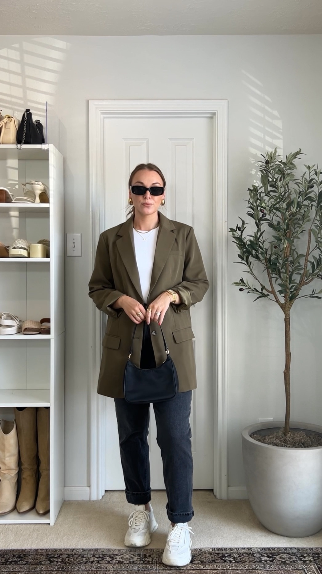 day five | early fall workwear outfits 🍂 comment FIVE and i will send you the link to this look 🫶🏼✨⁠

Blazer L 
Jeans 29 Regular 
Bodysuit M 
.⁠
.⁠
.⁠
.⁠
elevated basics, capsule wardrobe, wearable wardrobe, style tips, wearing vs styling, how to style, outfit ideas, fall fashion, work outfits, smart casual style, business casual style, Pinterest style, fall style 2023, styling outfits, autumn style.  #capsulewardrobe #fallstyle2023 #wearingvsstyling #howtostyle #workoutfits

#LTKSeasonal #LTKstyletip #LTKfindsunder50