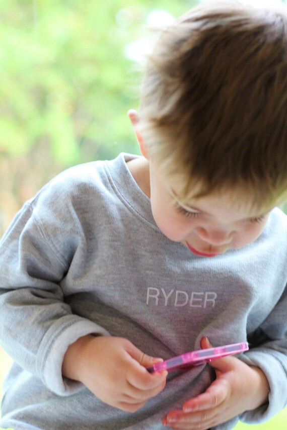 CUSTOM CREWNECK SWEATSHIRT Toddler Fleece Sweatshirt with Name, Custom Kids Sweatshirt, Monogramm... | Etsy (US)