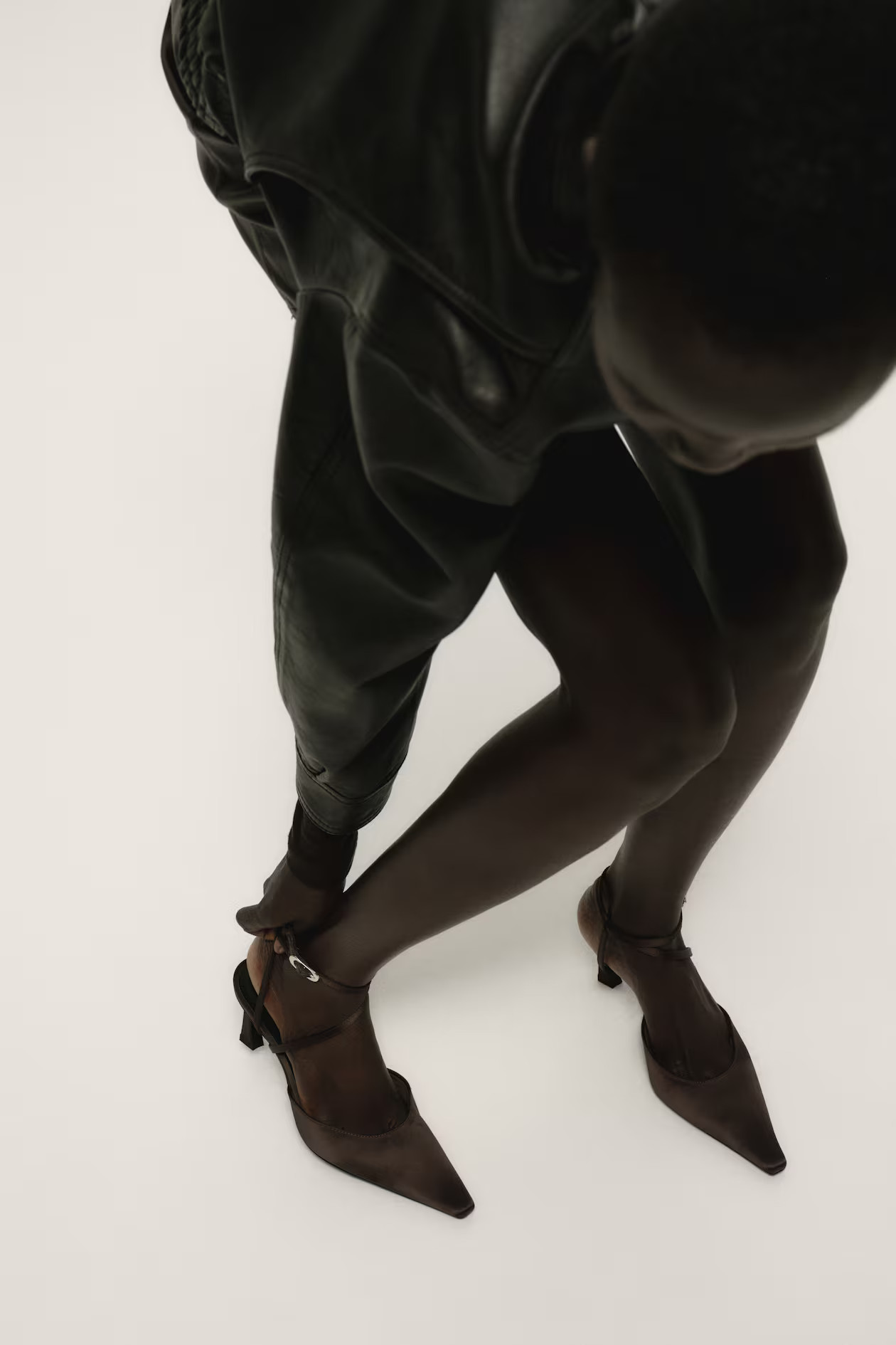 Pointed Satin Pumps | H&M (US + CA)