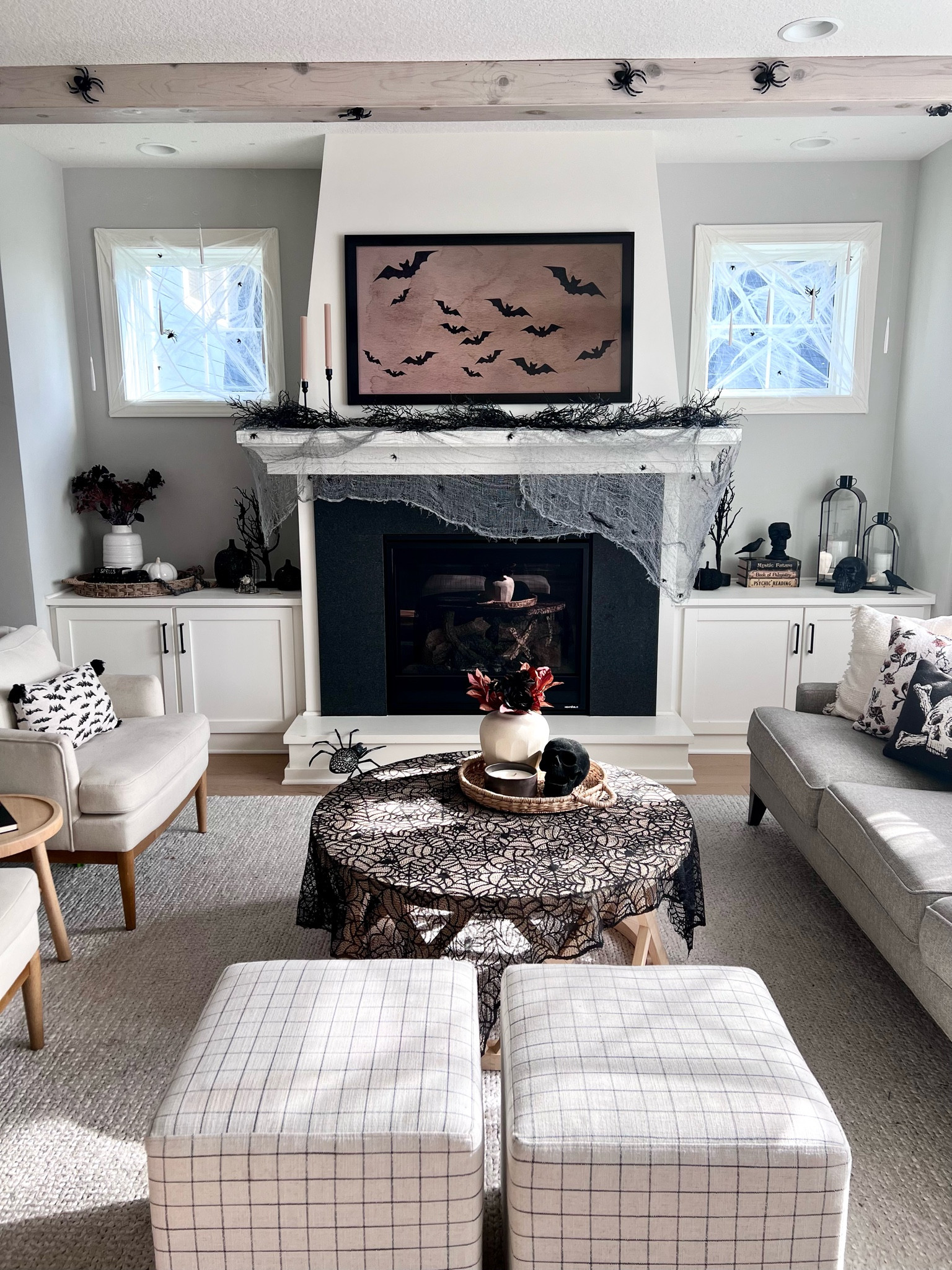 Happy Monday! 🕷️ Who’s ready for Halloween next week?! 👻

#LTKHoliday #LTKSeasonal #LTKhome