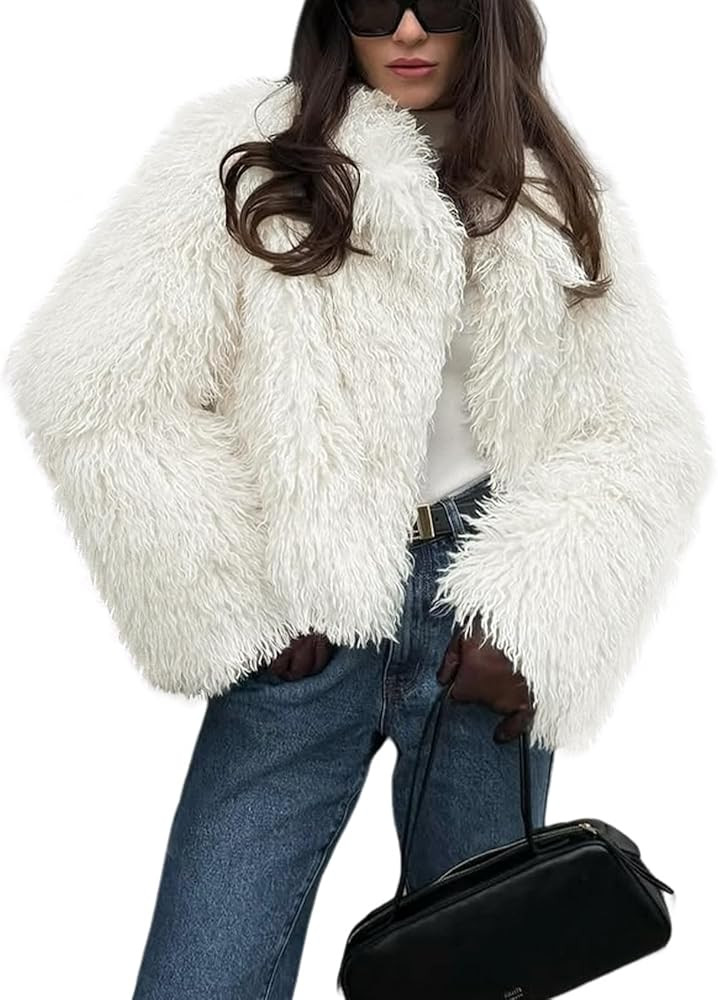 Wyeysyt Womens Faux Fur Coat Cropped Lapel Fluffy Fur Jacket Long Sleeve Open Front Shaggy Fuzzy ... | Amazon (US)