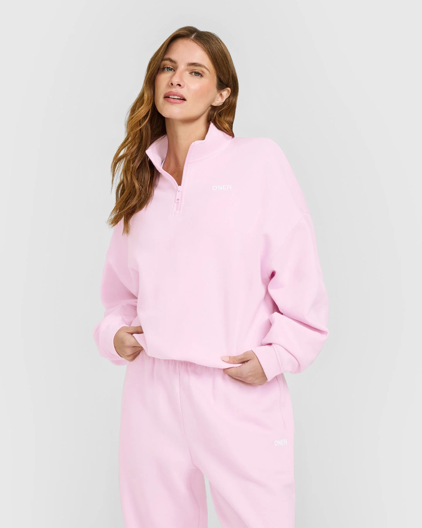 Mid Weight 1/4 Zip Sweatshirt | Chalk Pink | Oner Active (UK / US)